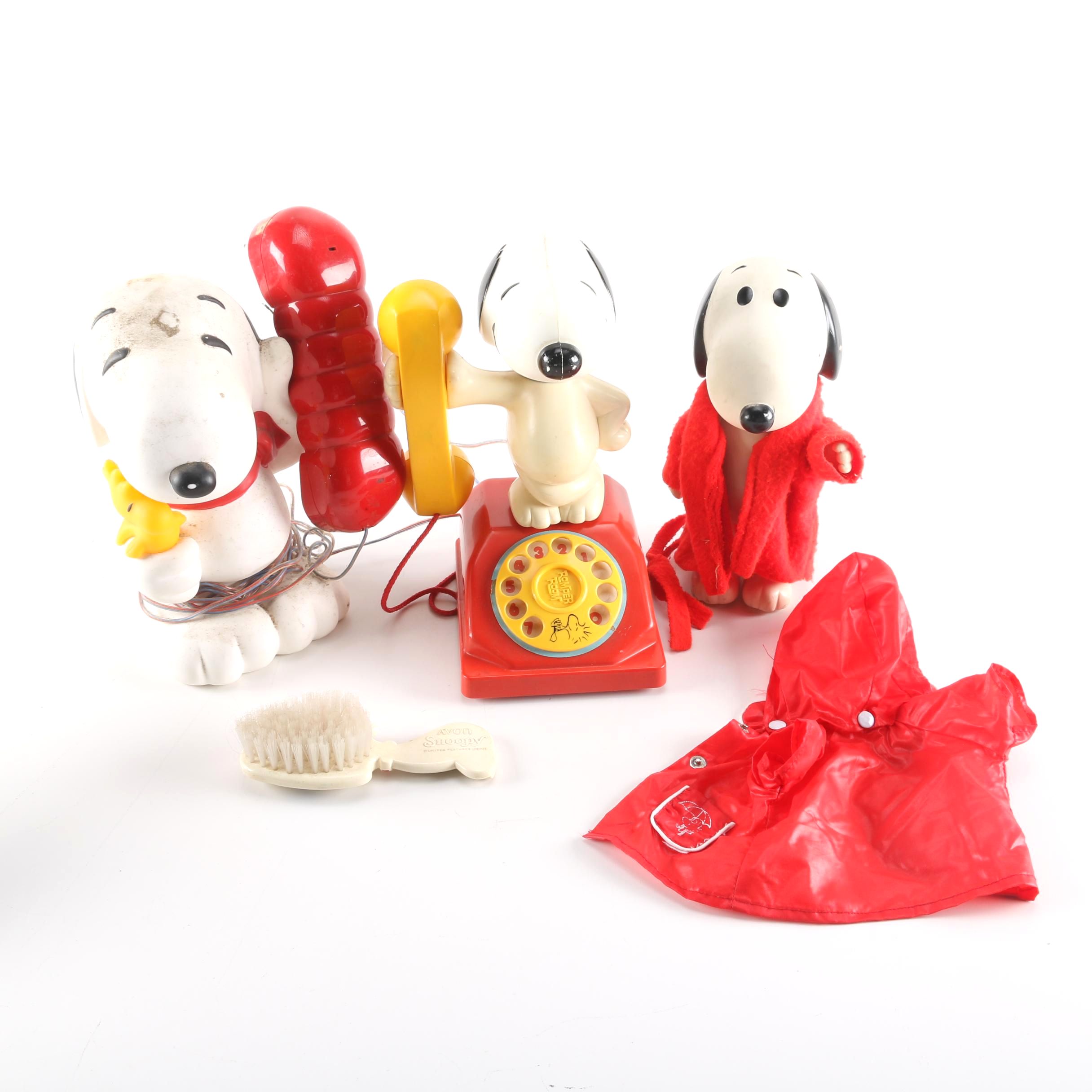 Vintage Snoopy Toy Phone, Coin Bank Phone and Other Items
