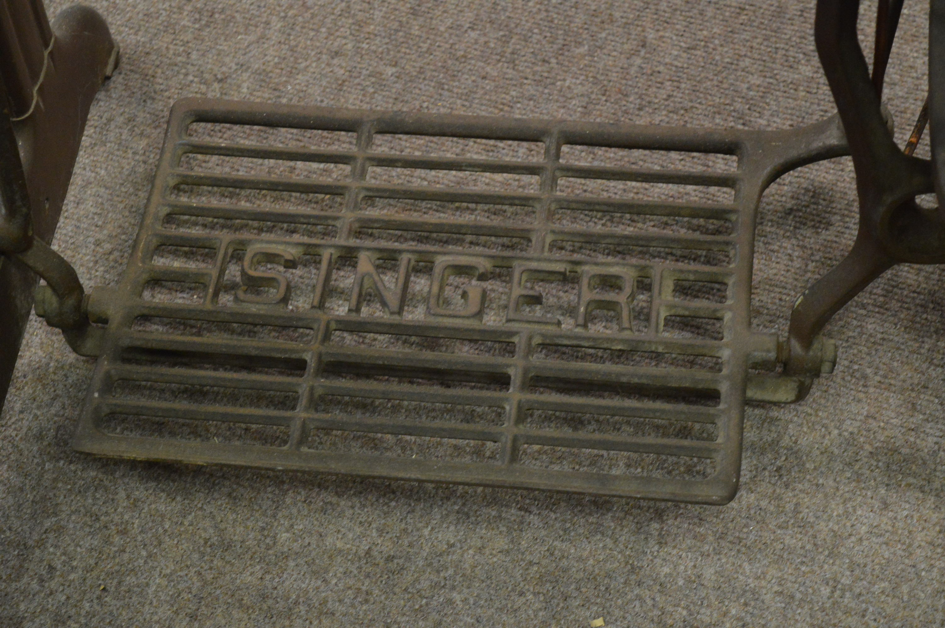 1928 Singer Sewing Machine and Table