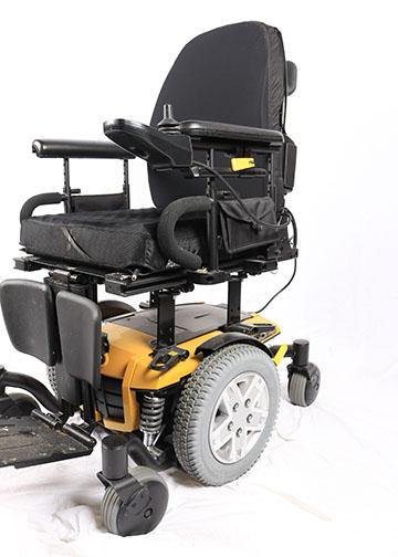 Quantum Q6 Edge Motorized Wheelchair