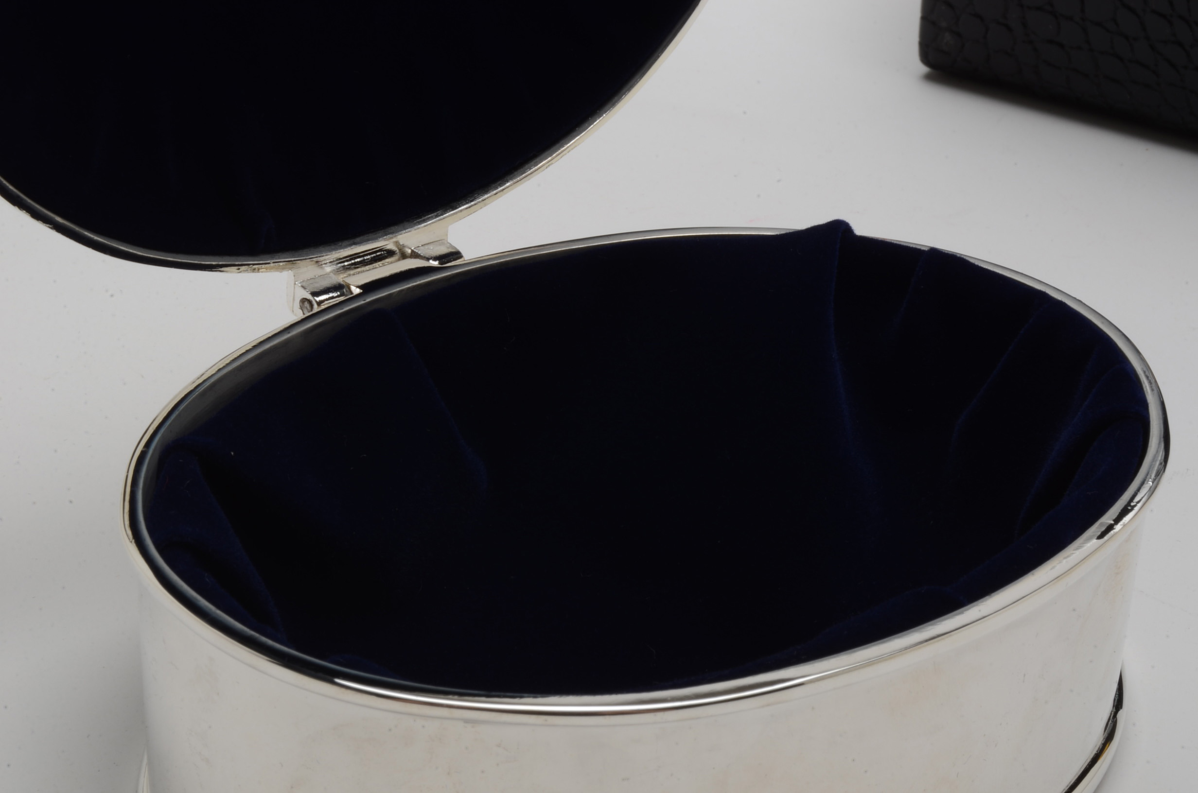 Assorted Decorative Items