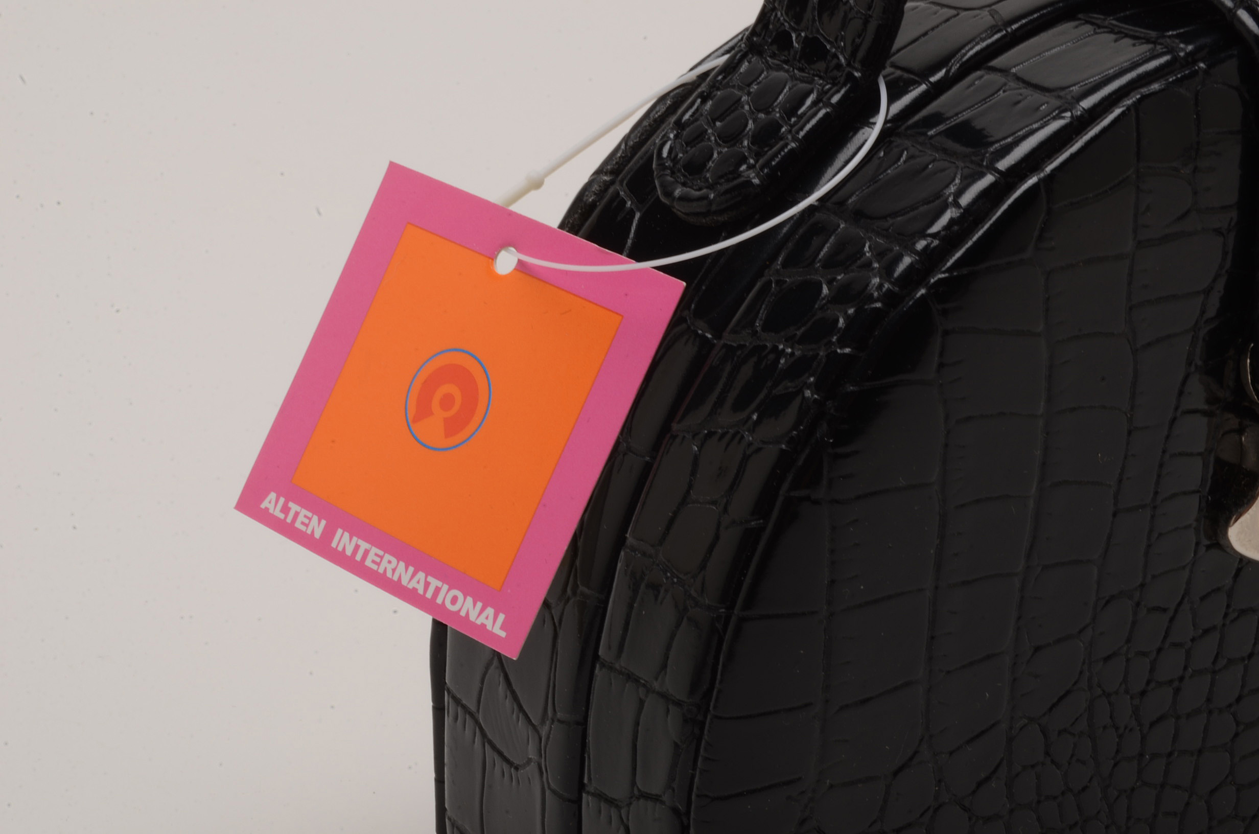 Assorted Decorative Items