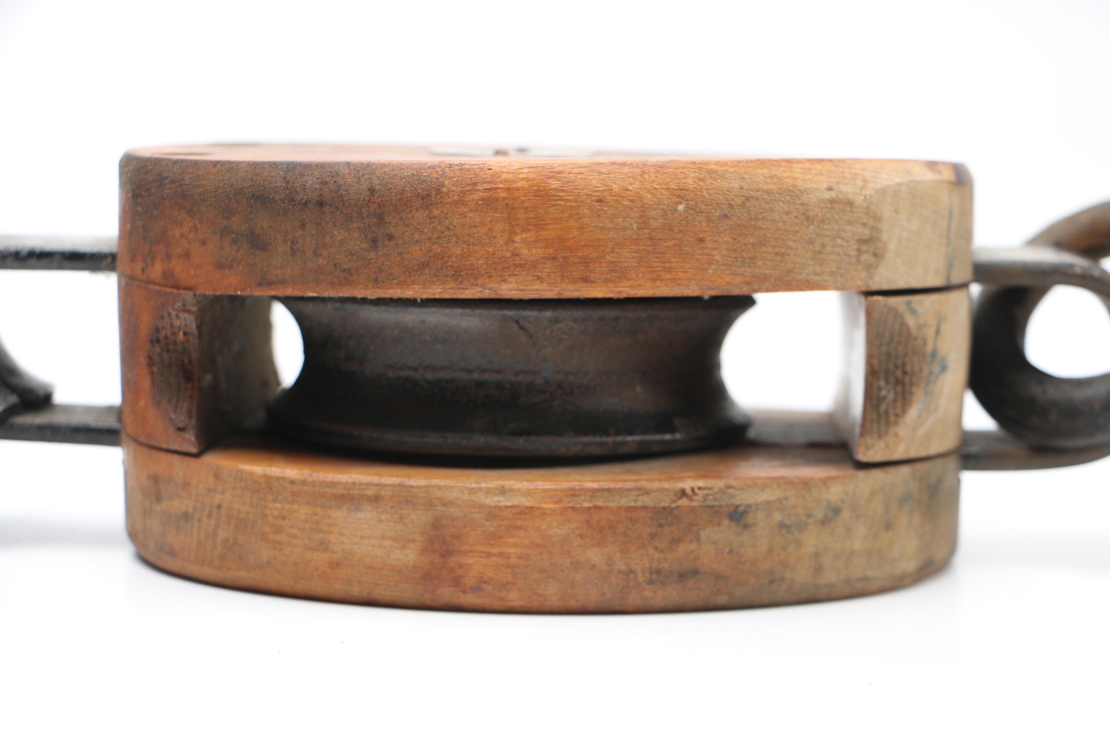 Wooden and Metal Industrial Pulleys