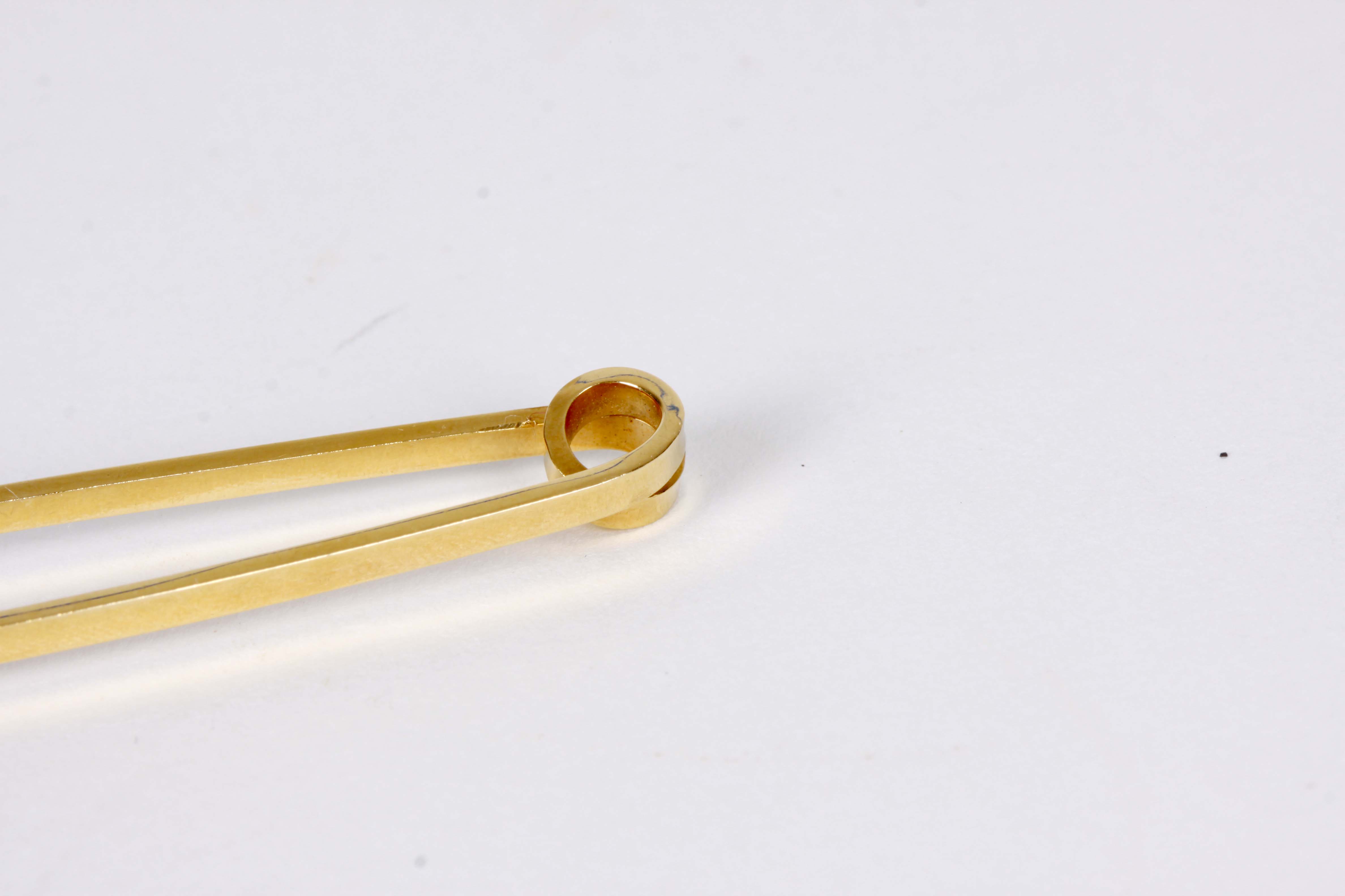 14K Yellow Gold Kilt Pin