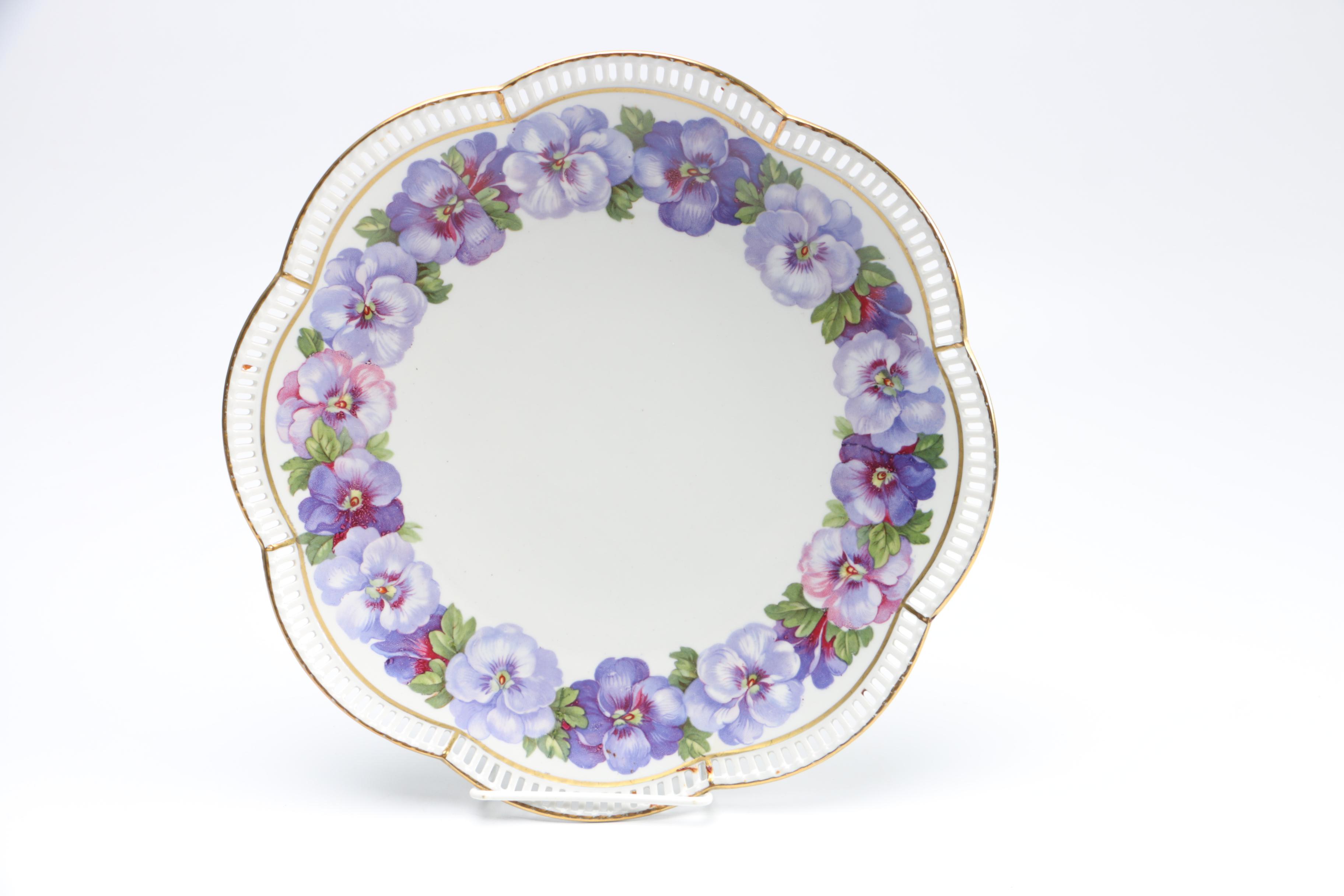 Schumann Reticulated Floral Plates