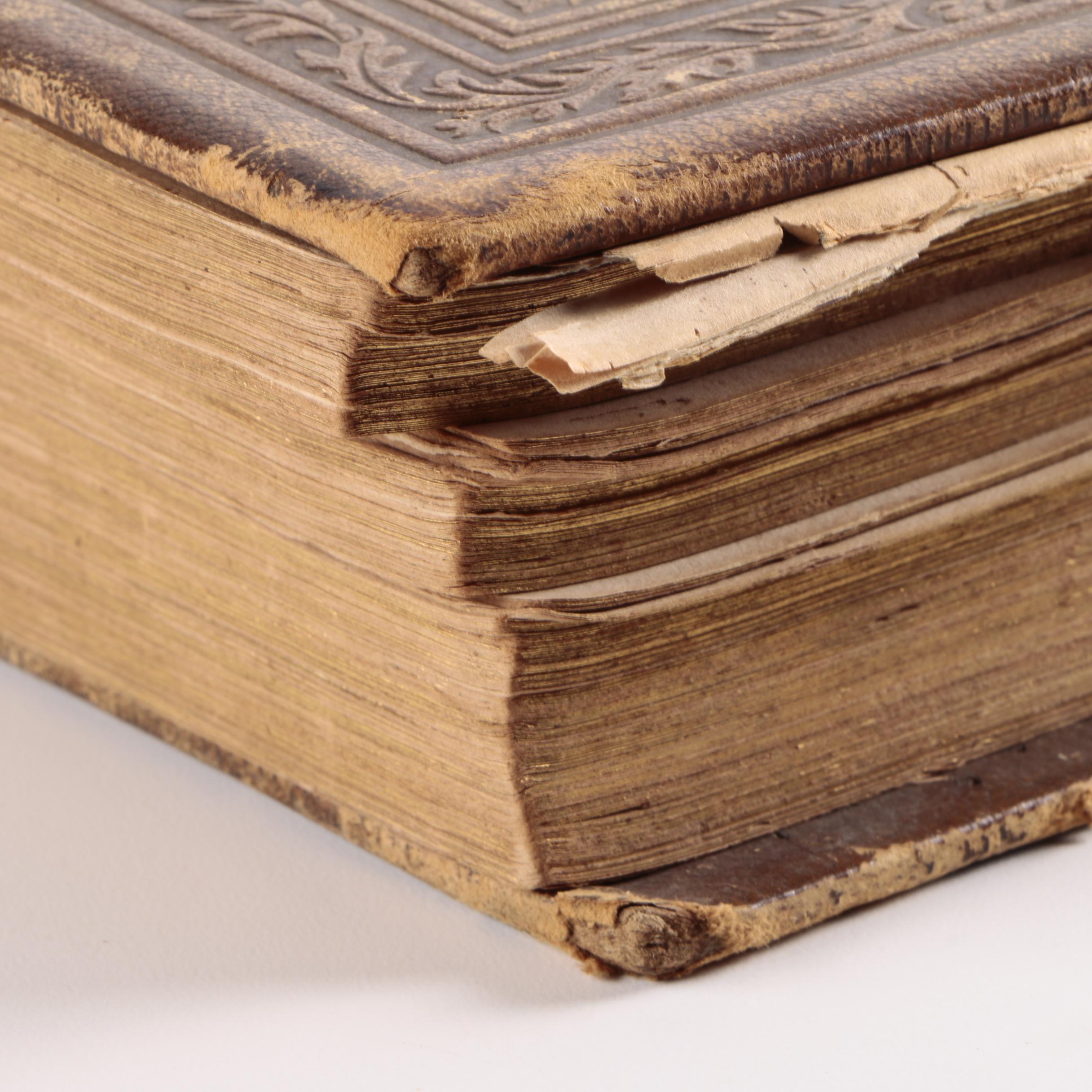 1857 Illustrated New Edition of "The Poetical Works of Thomas Moore"