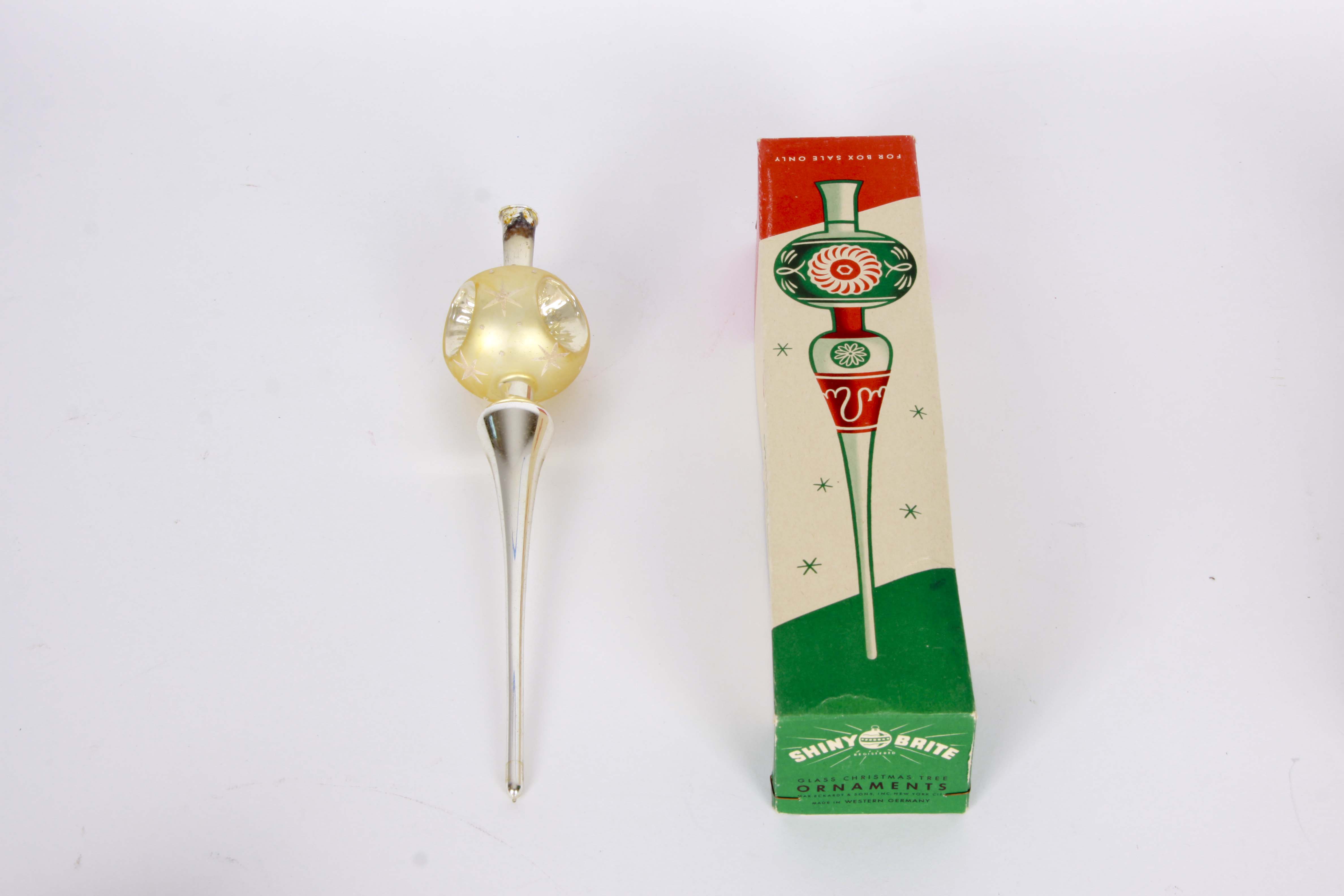 Vintage Christmas Ornaments and Decor