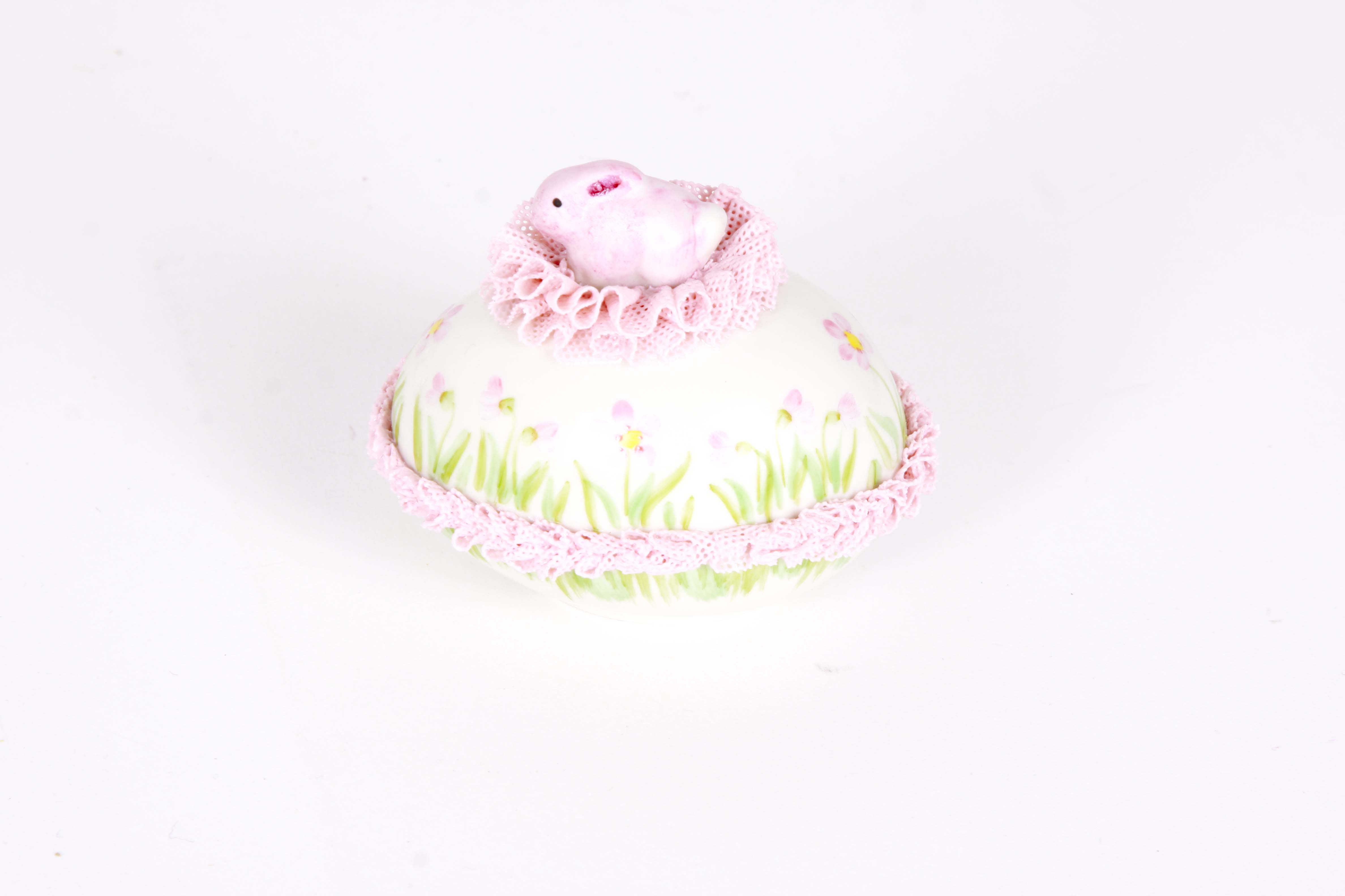 Fine Easter Decor Including Gerold-Porzellan, Rosenthal, and Napcoware