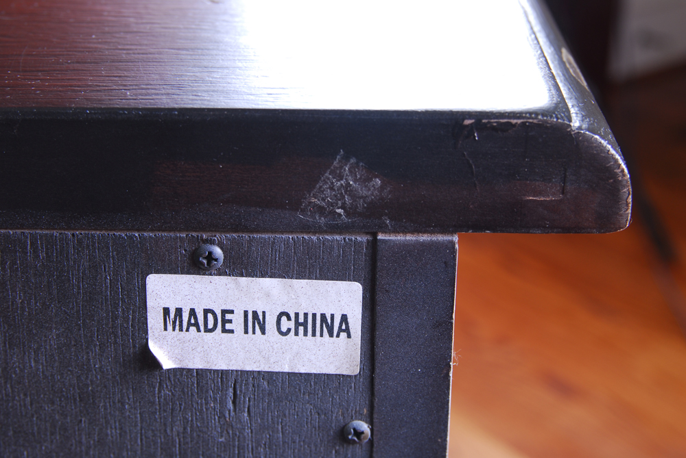 Antiqued Serpentine Chest of Drawers