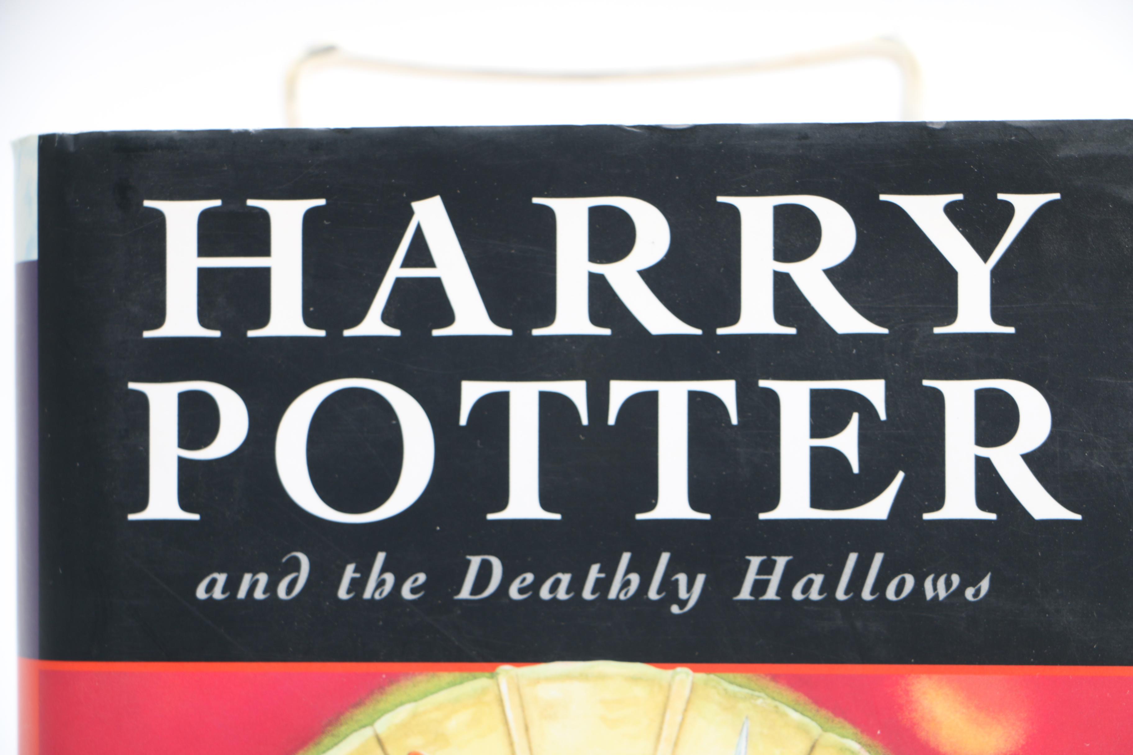 First British Edition "Harry Potter and the Deathly Hallows"