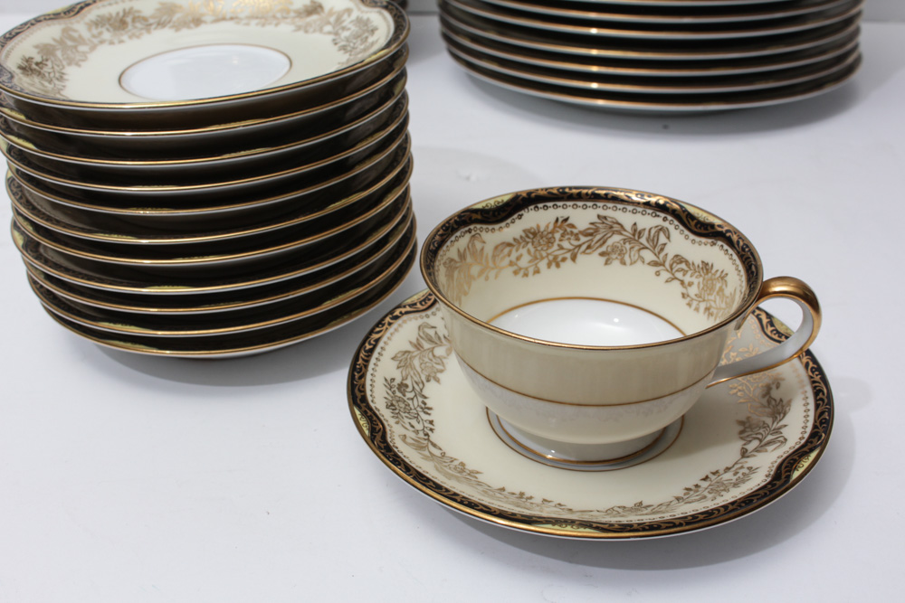 Noritake "Retel" China Service for Twelve
