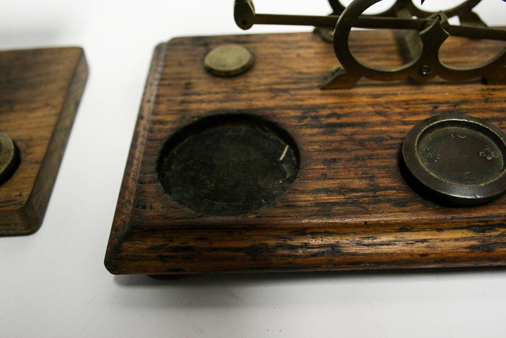 Vintage Postal Balance Scales With Weights