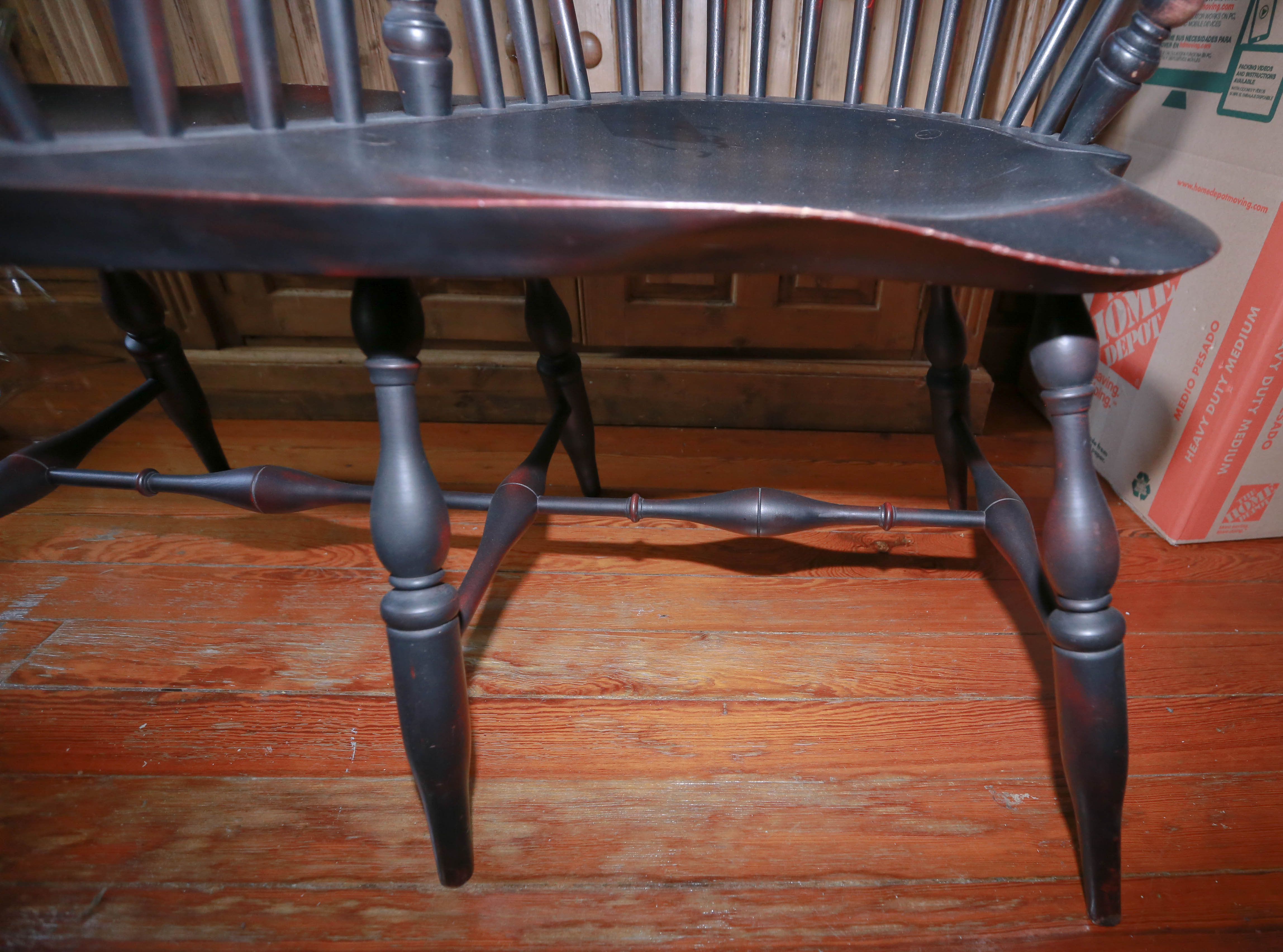 Windsor Style Tête à Tête Settee