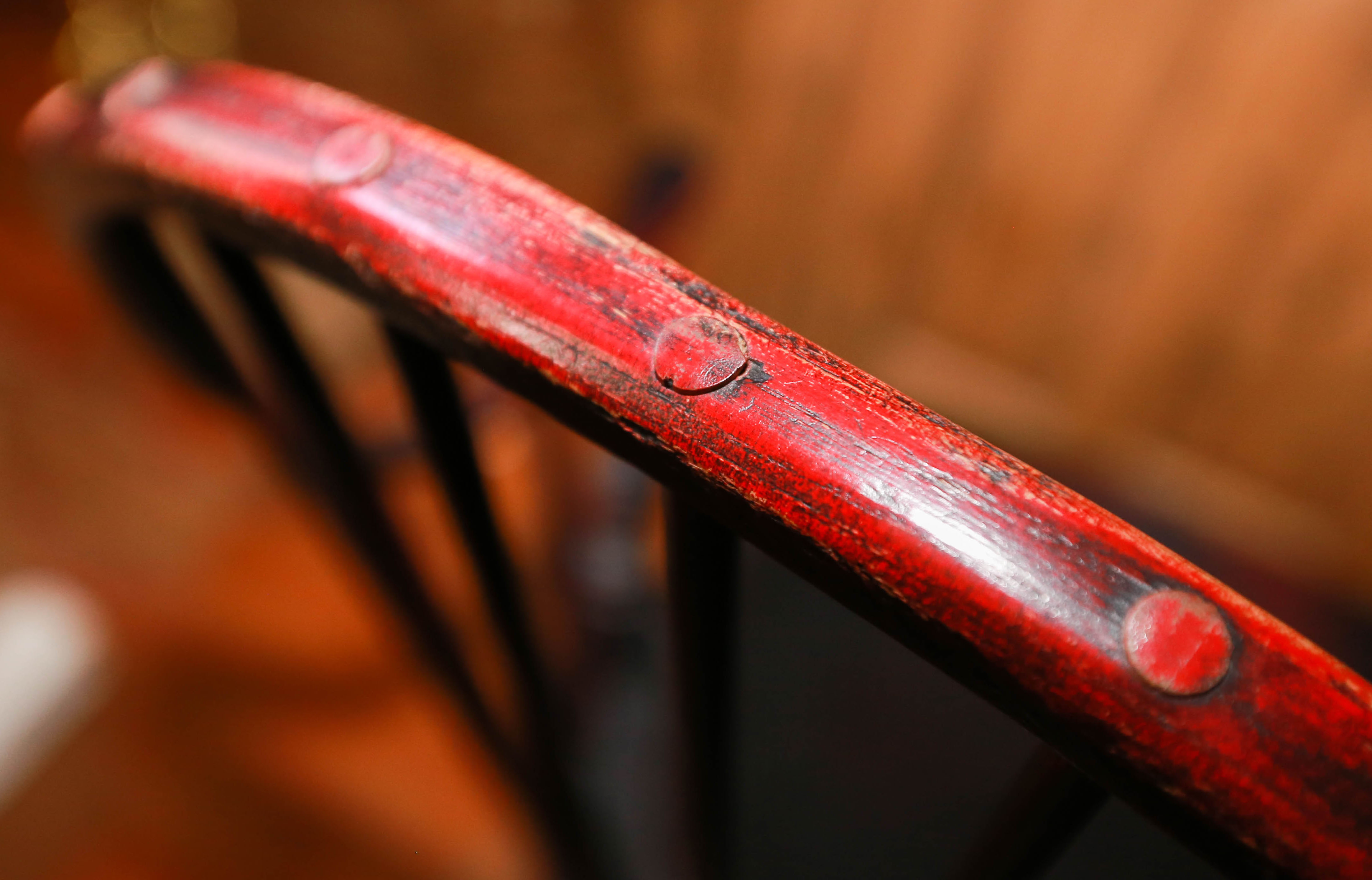 Windsor Style Tête à Tête Settee