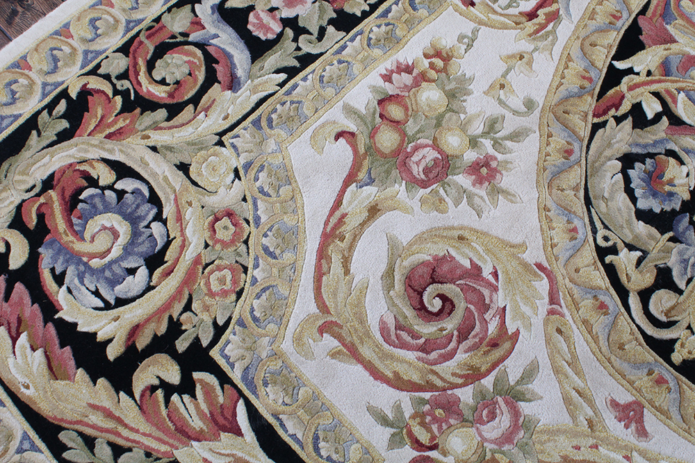 Safavieh "Savonnerie Collection" Carved Chinese Area Rug