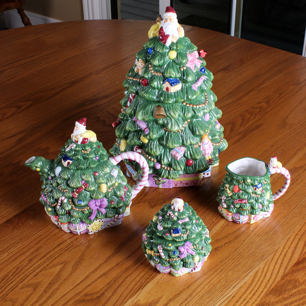 Spode "Christmas Tree" Porcelain Tableware