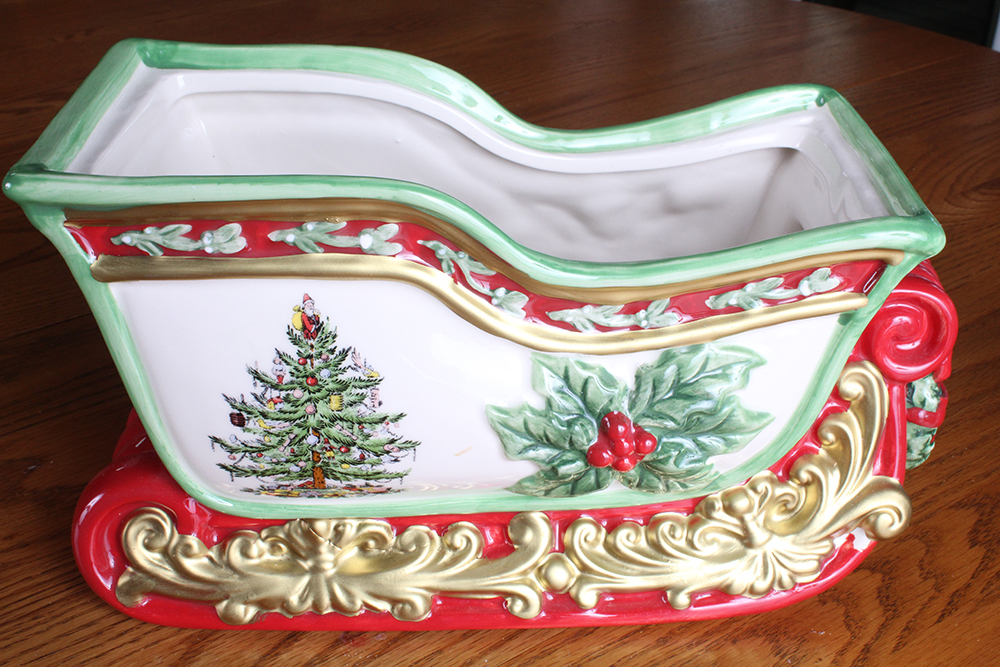 Ceramic Holiday Figurines and Decor Including Fitz and Floyd