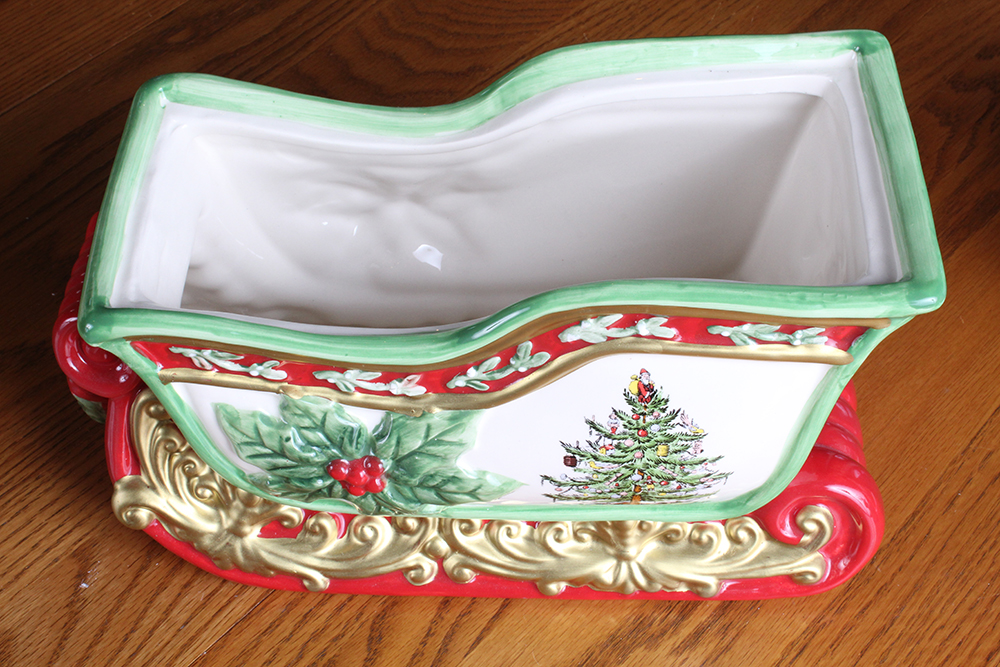 Ceramic Holiday Figurines and Decor Including Fitz and Floyd