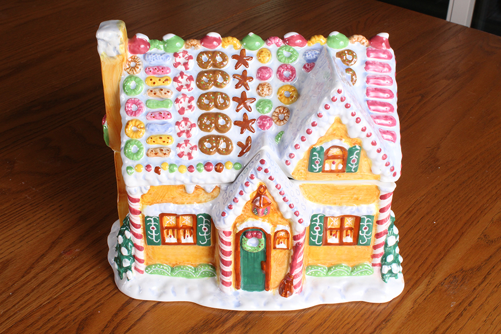 Ceramic Holiday Figurines and Decor Including Fitz and Floyd