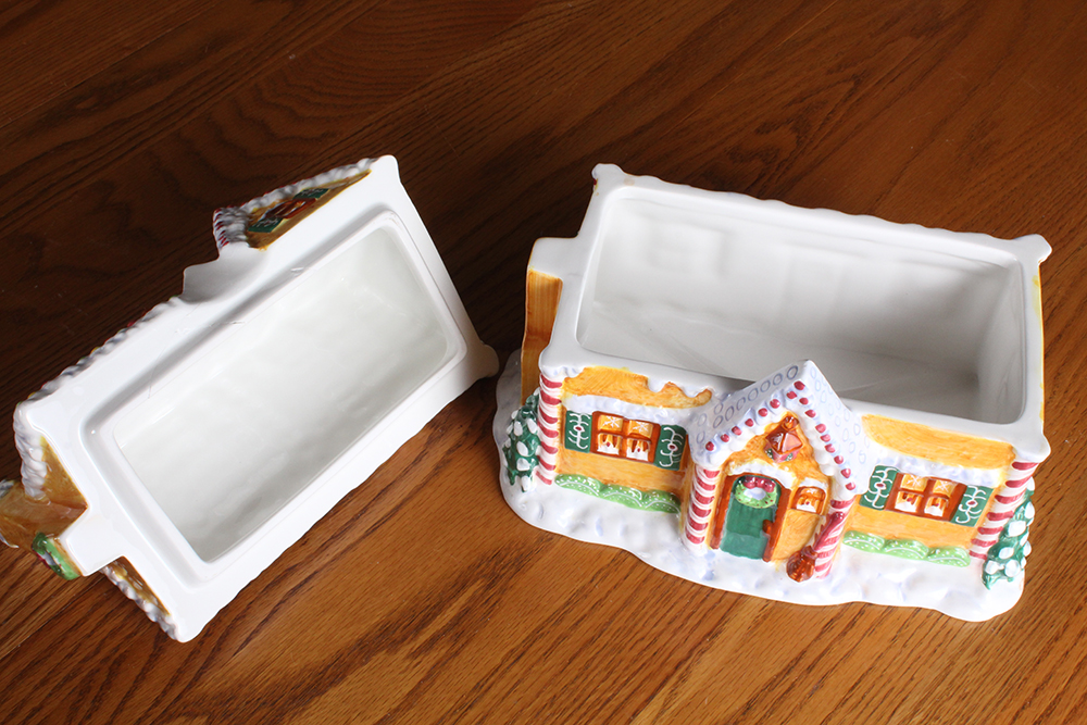 Ceramic Holiday Figurines and Decor Including Fitz and Floyd