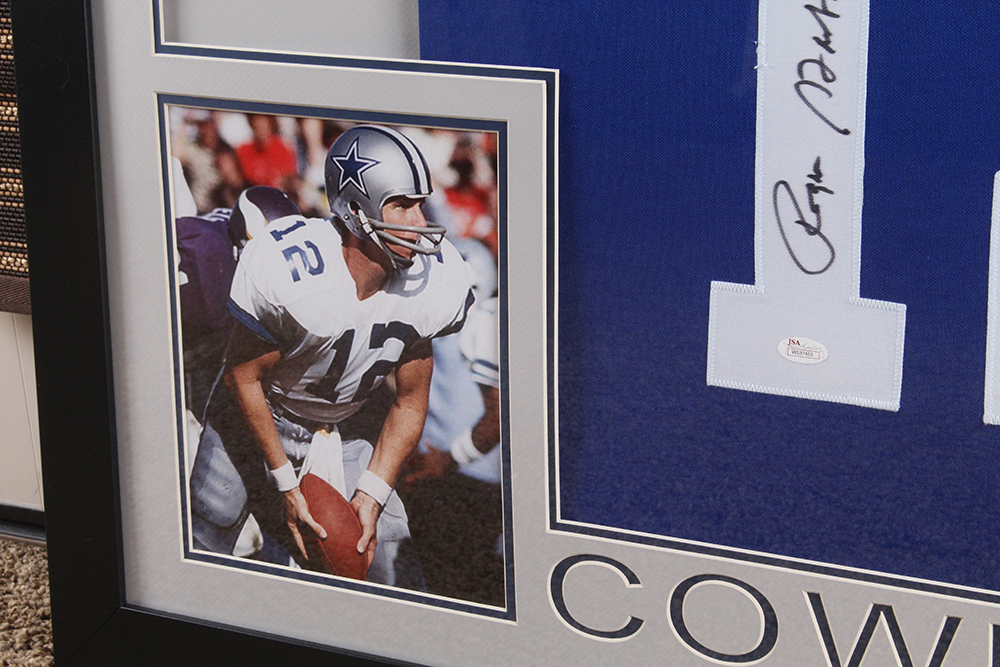 Framed Autographed Dallas Cowboys Roger Staubach Jersey