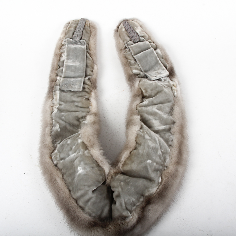 Women's Furs Hats and Collar