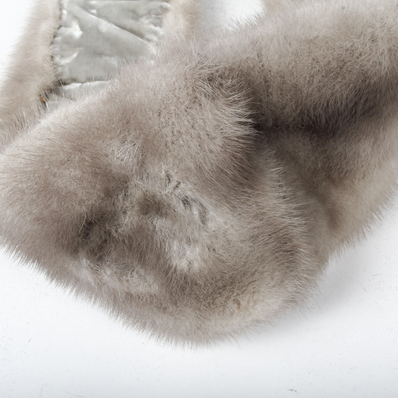 Women's Furs Hats and Collar