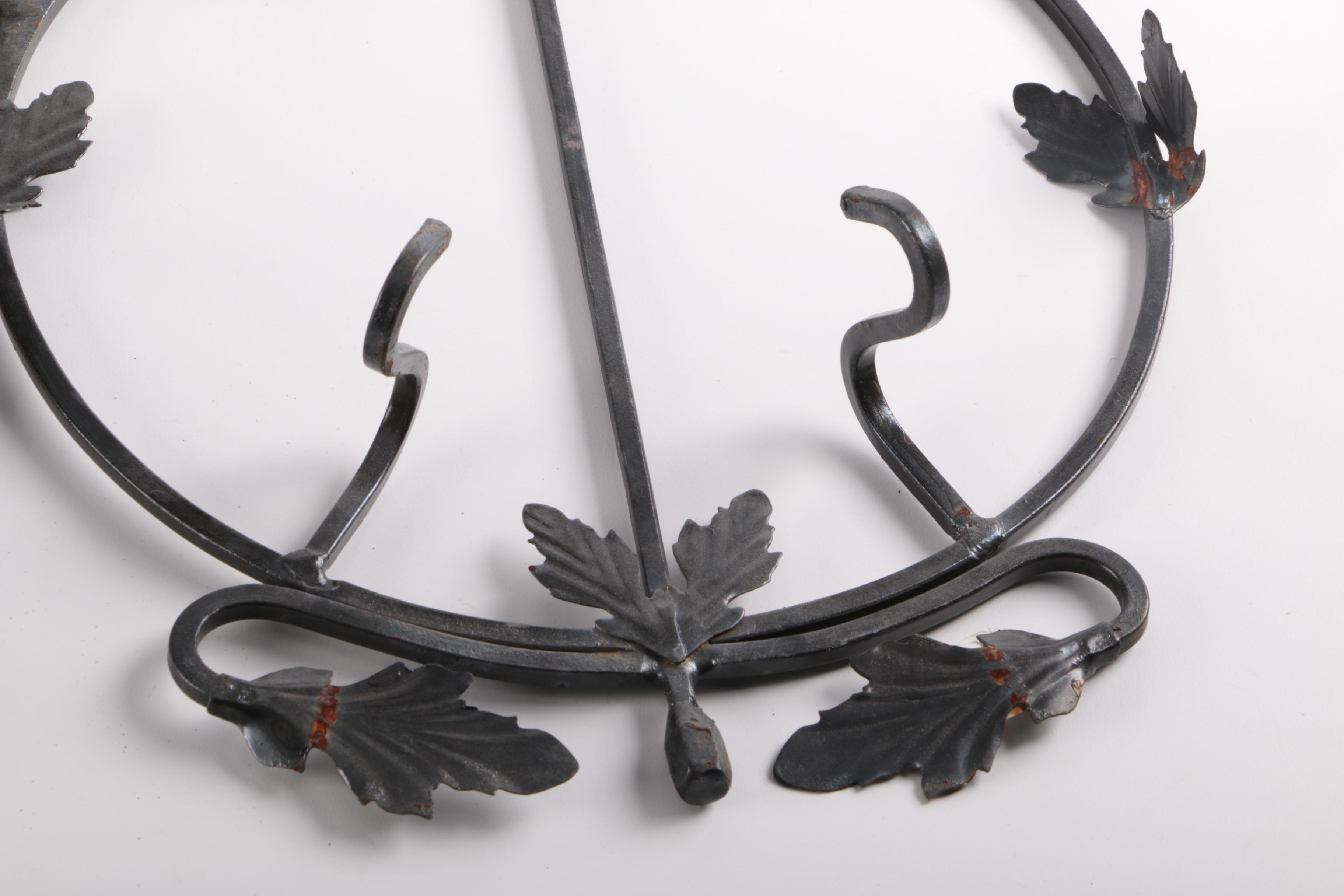 Cast Iron Metal Wall Rack