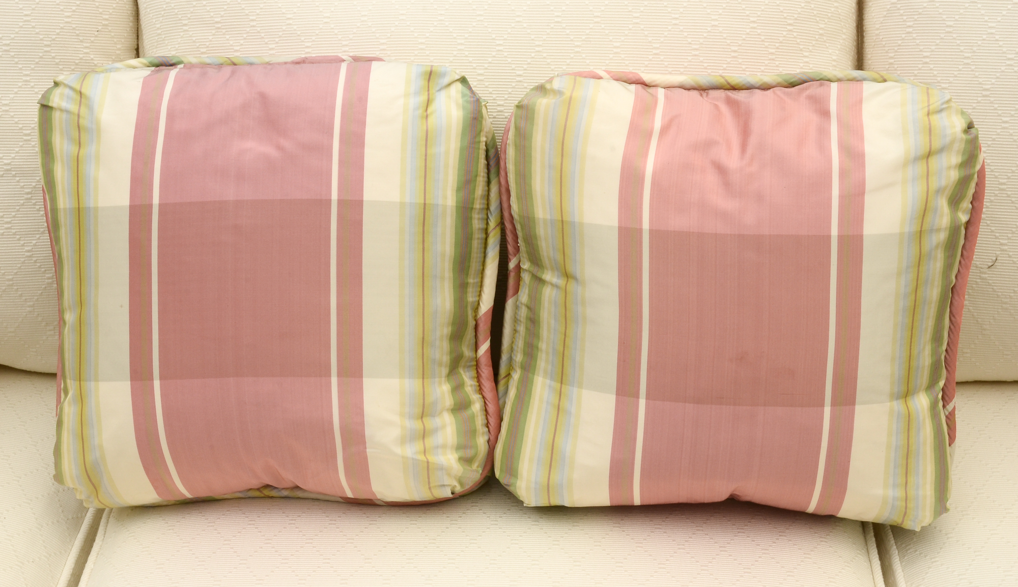 Ivory Patterned Sofa