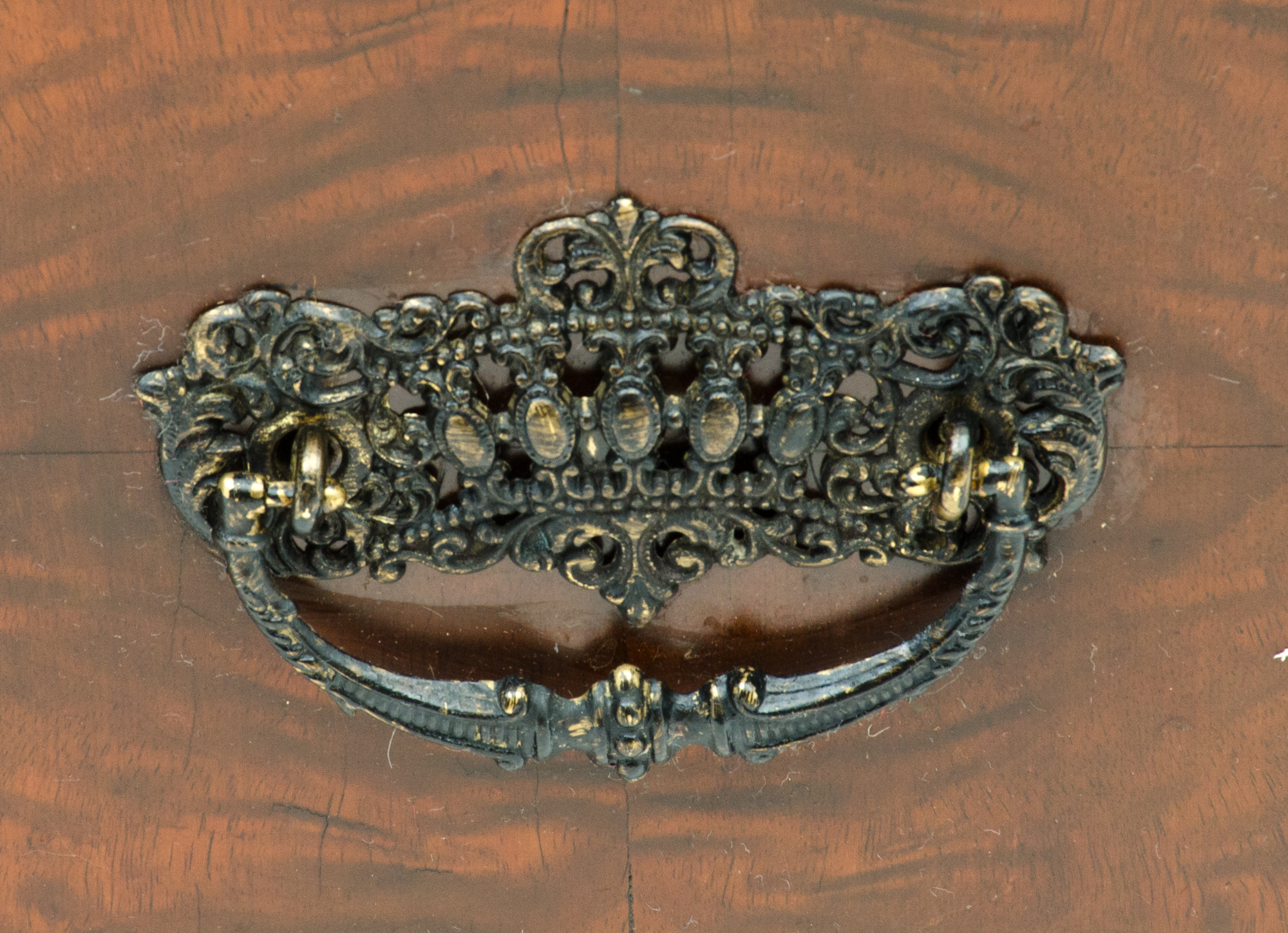 Mahogany Veneer China Cabinet