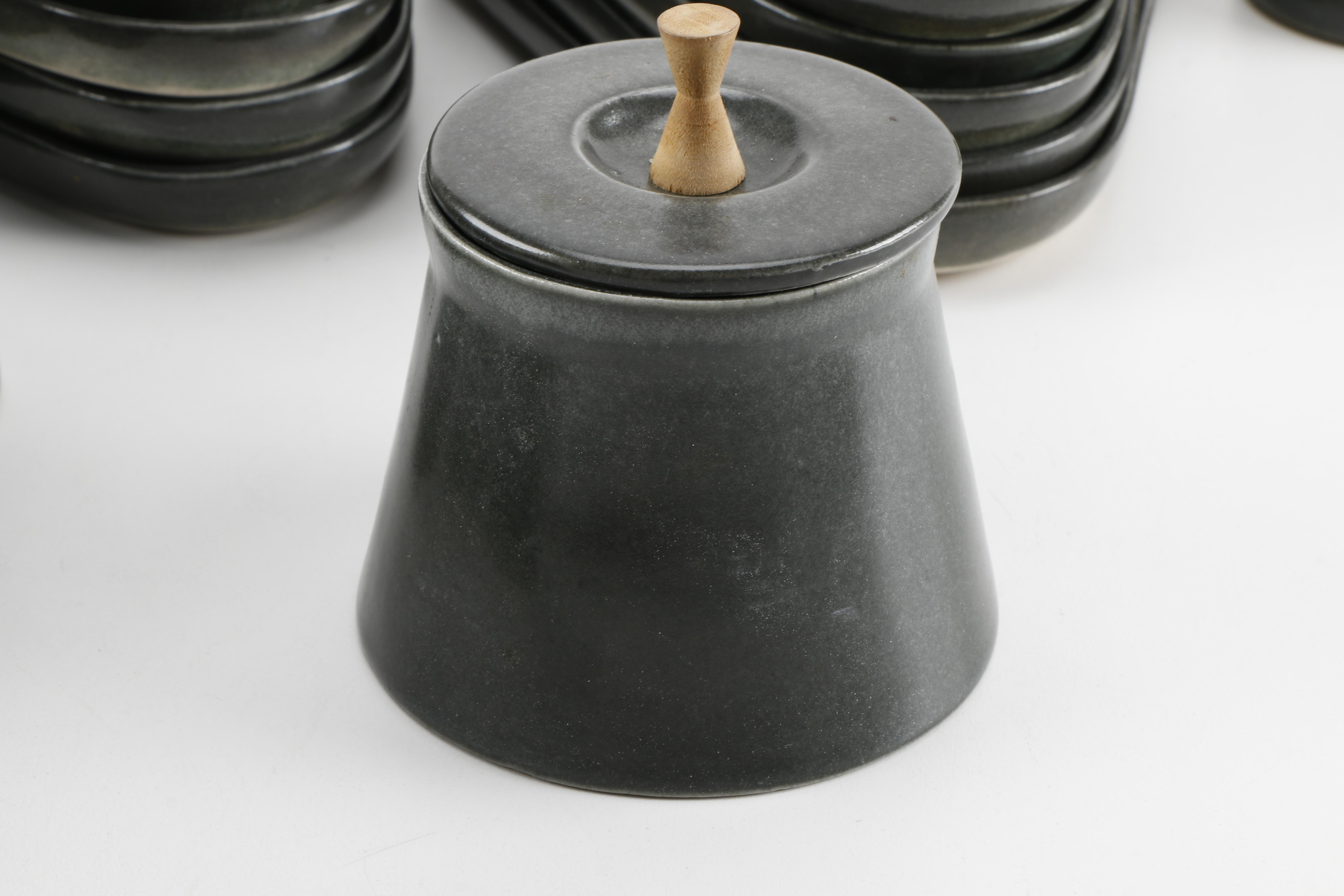 Bennington Pottery "Coop Design" White Stoneware Luncheon Set