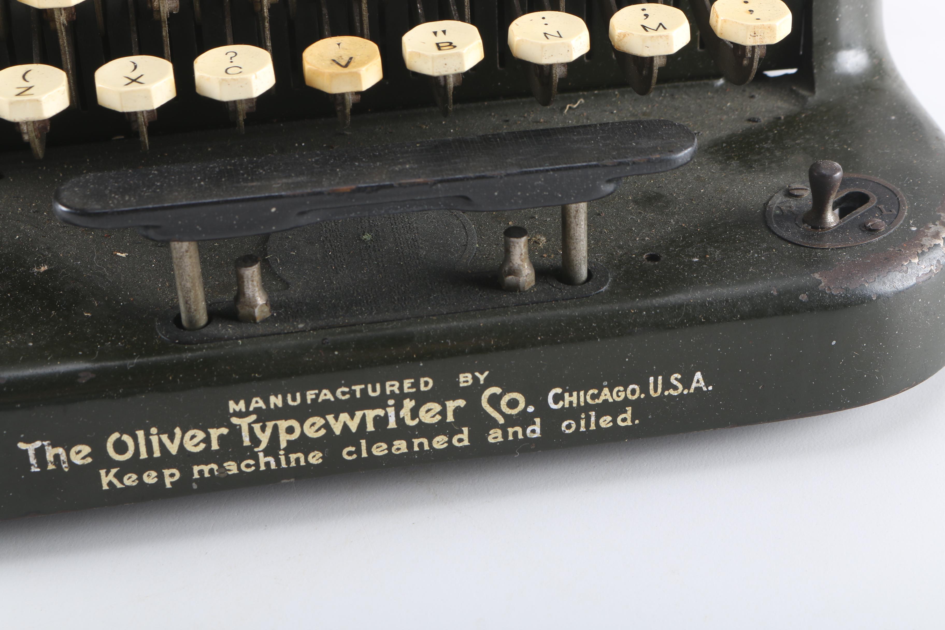 Circa 1913 No. 5 Oliver Typewriter