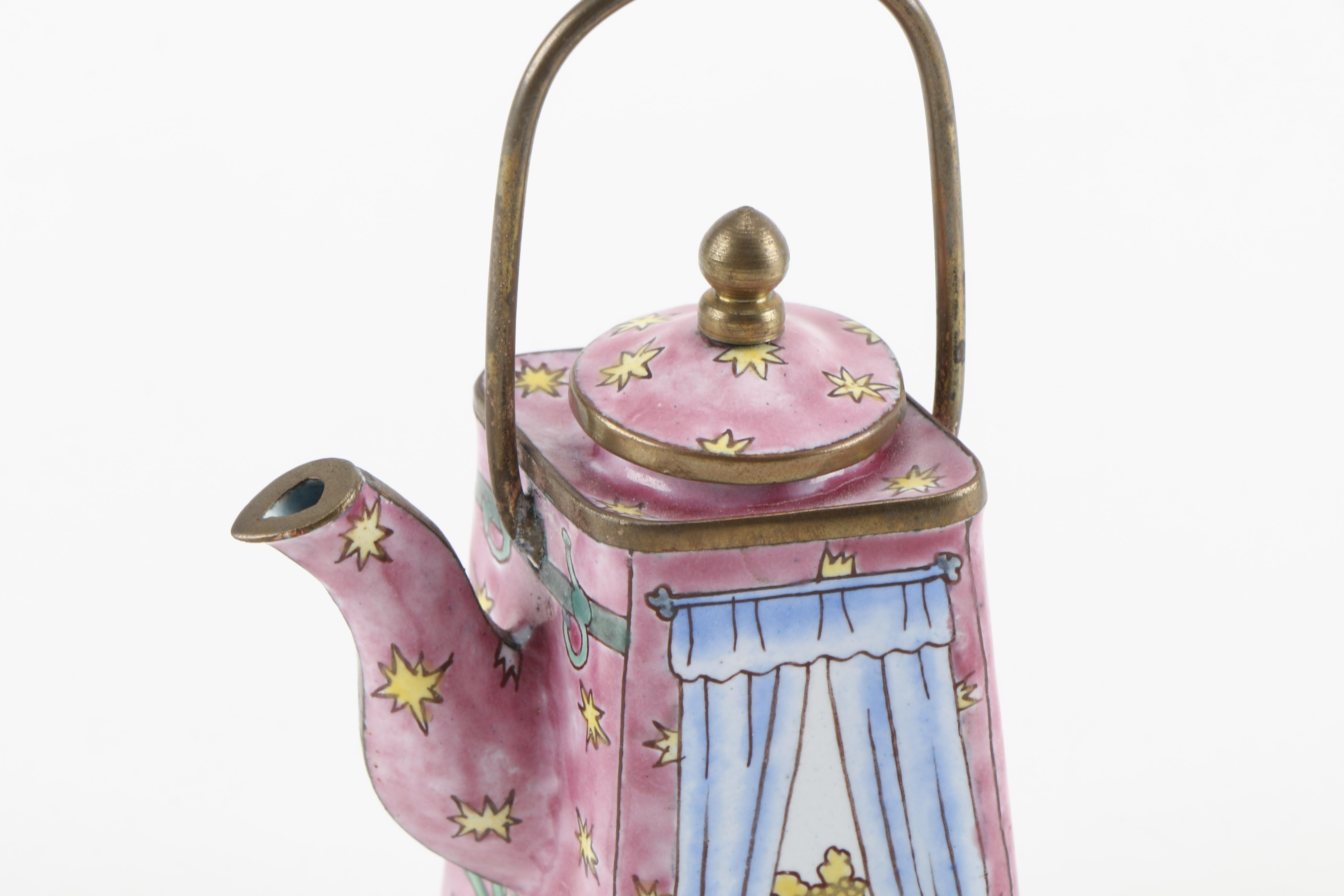 Metal Teapot Decor Including Empress Arts LTD.