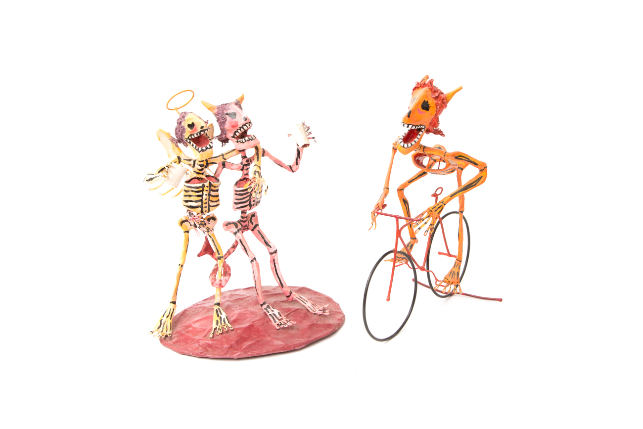Pair Of Mexican Papier-mâché Skeleton Figurines By Saulo Moreno