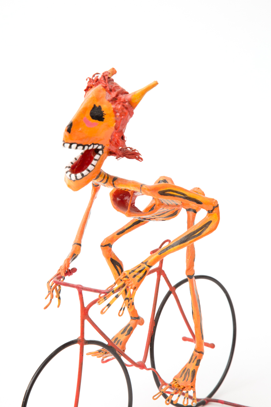 Pair Of Mexican Papier-mâché Skeleton Figurines By Saulo Moreno