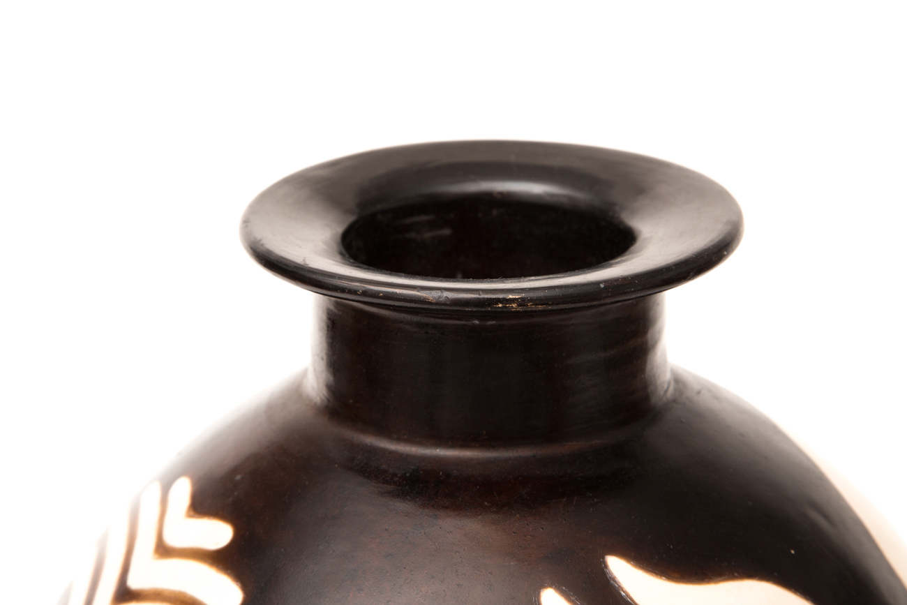 Large Handmade Ceramic Vase By Ruben Adanaque Inga