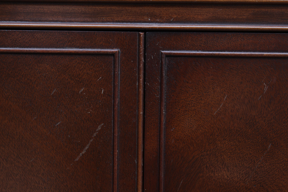 Vintage Hepplewhite Wooden China Cabinet
