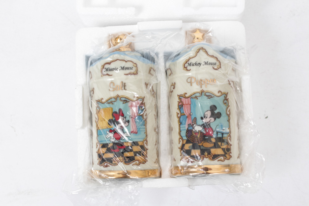 Lenox Salt and Pepper Shakers Featuring Disney's Mickey & Minnie