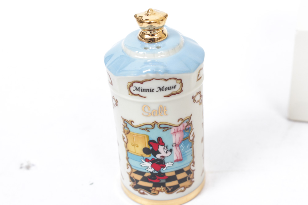 Lenox Salt and Pepper Shakers Featuring Disney's Mickey & Minnie