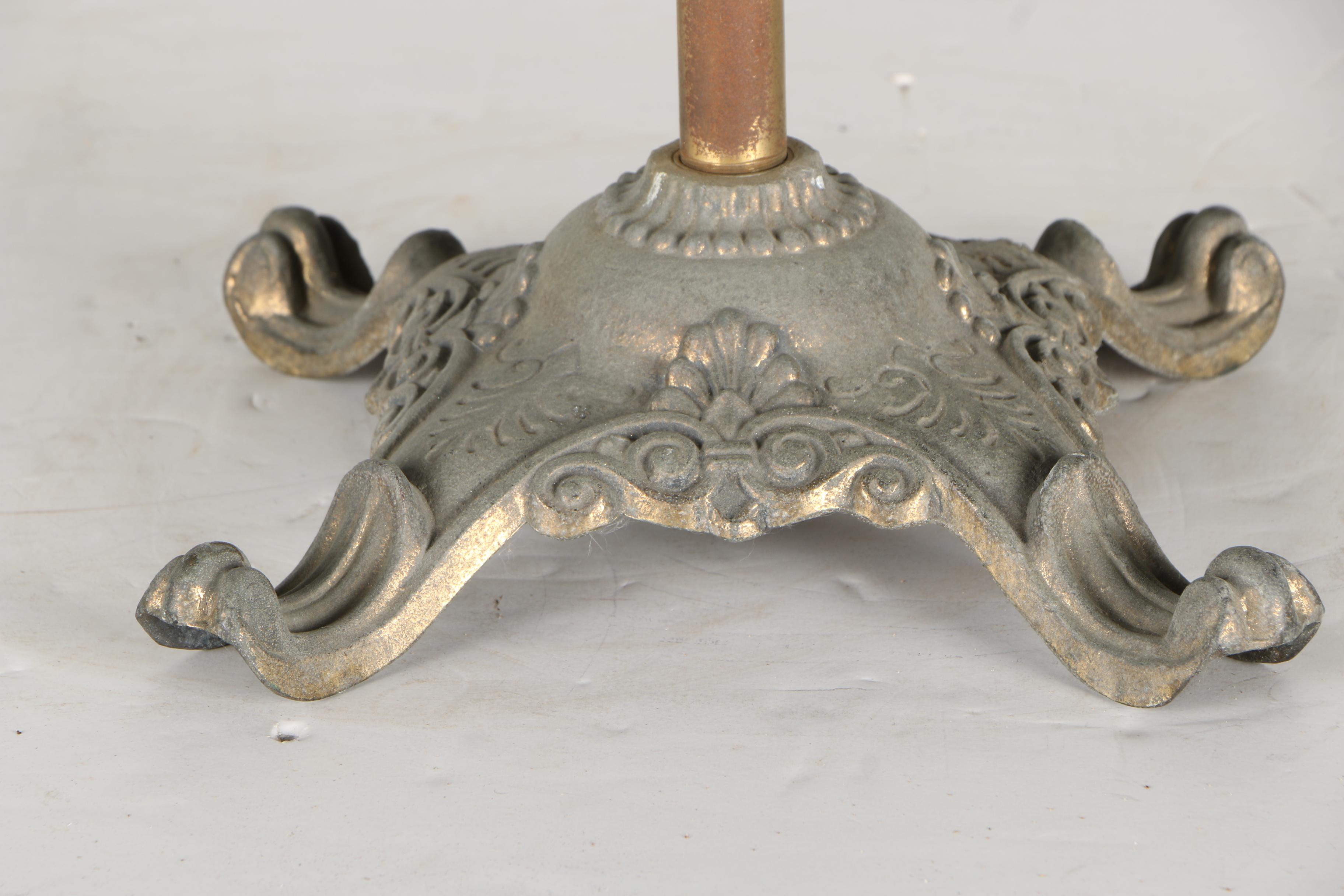 Brass Tone Harp-Shaped Music Stand