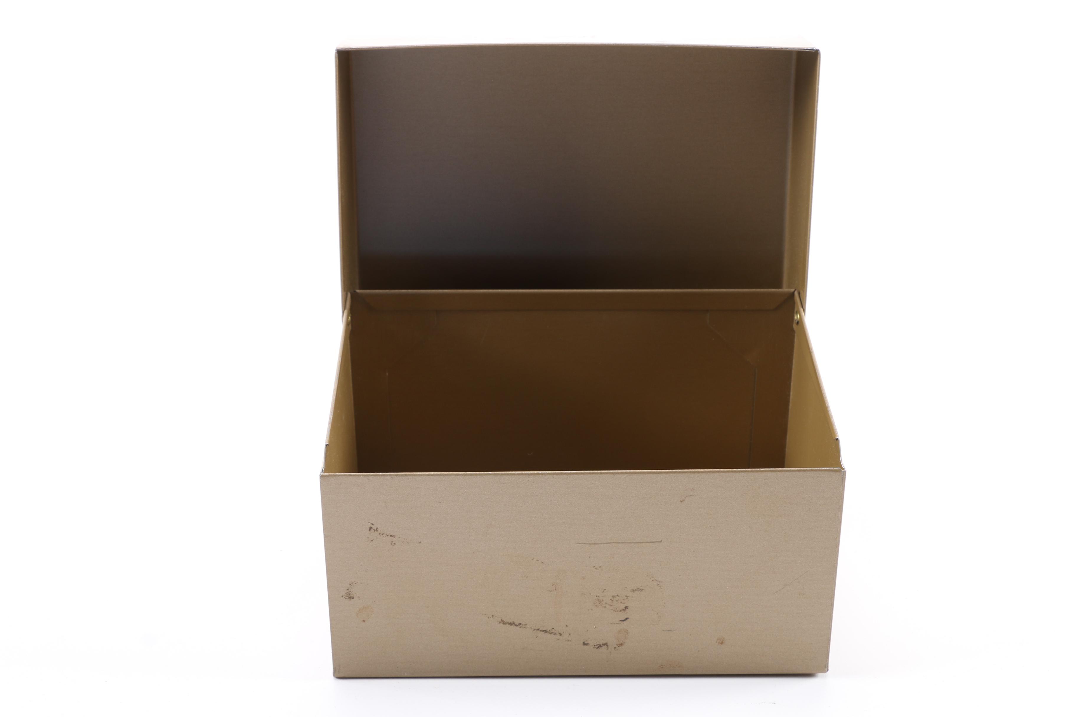 Science and Chemistry Tools and Kits