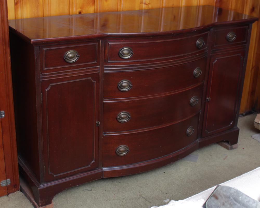 Vintage  Hepplewhite Buffet