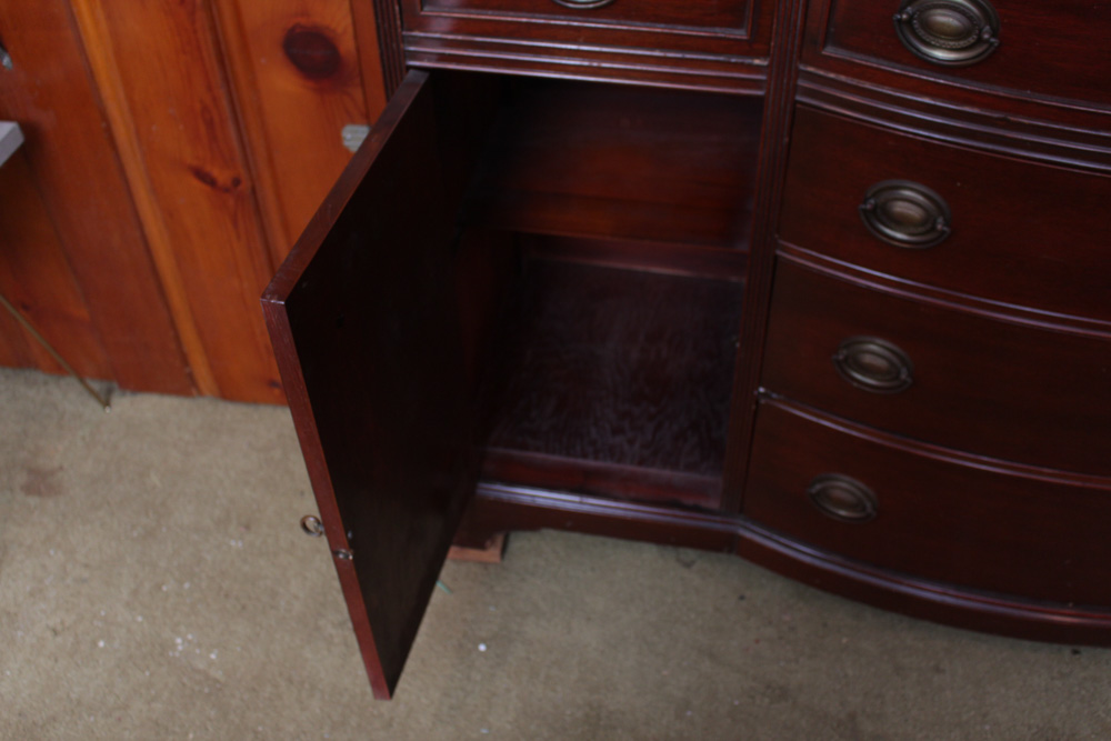 Vintage  Hepplewhite Buffet