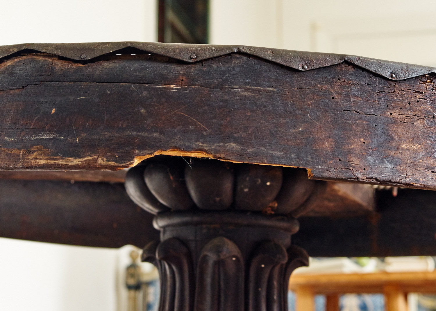 Home Made Mixed Material Parlor Table