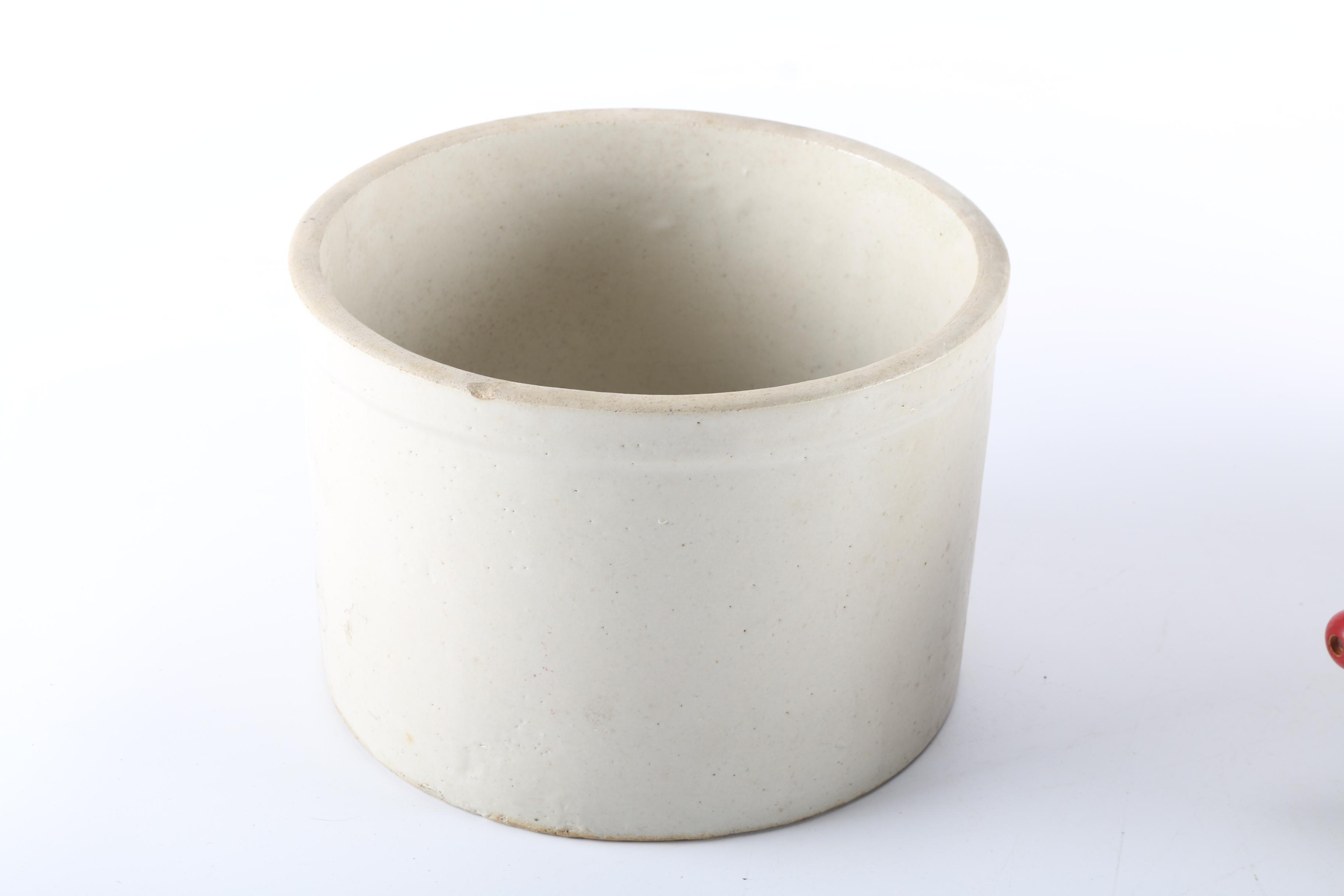 Assortment of Vintage Kitchen Items