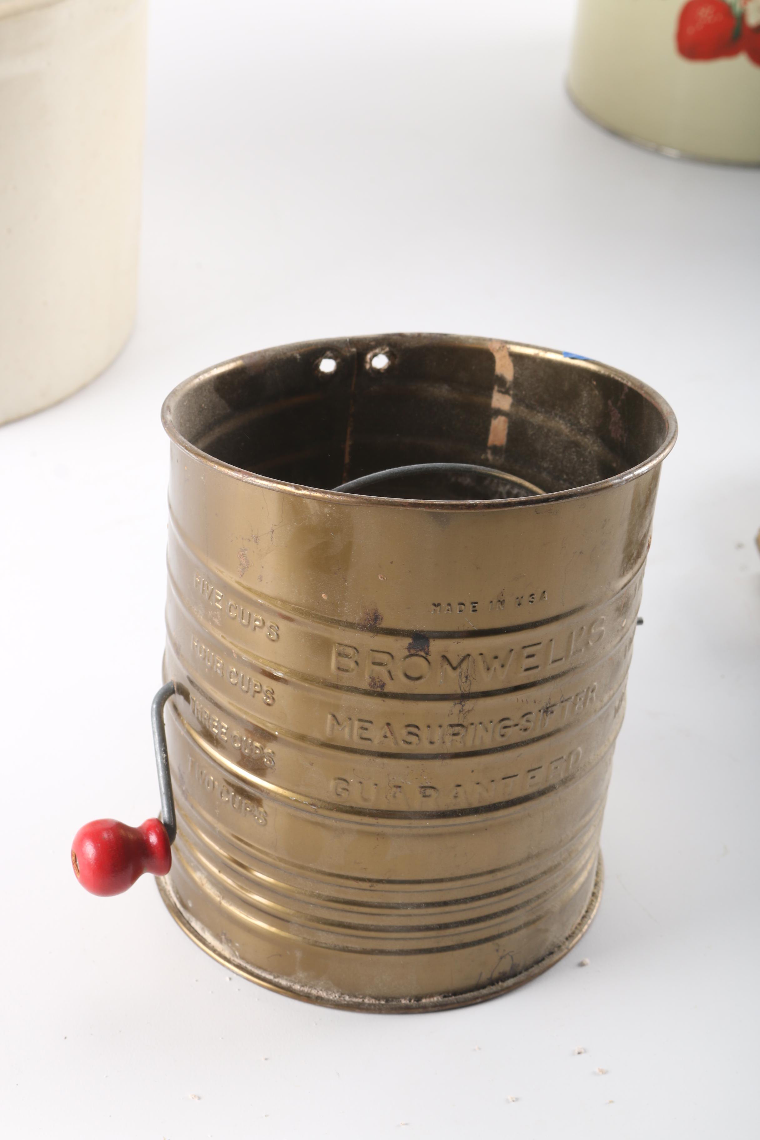 Assortment of Vintage Kitchen Items