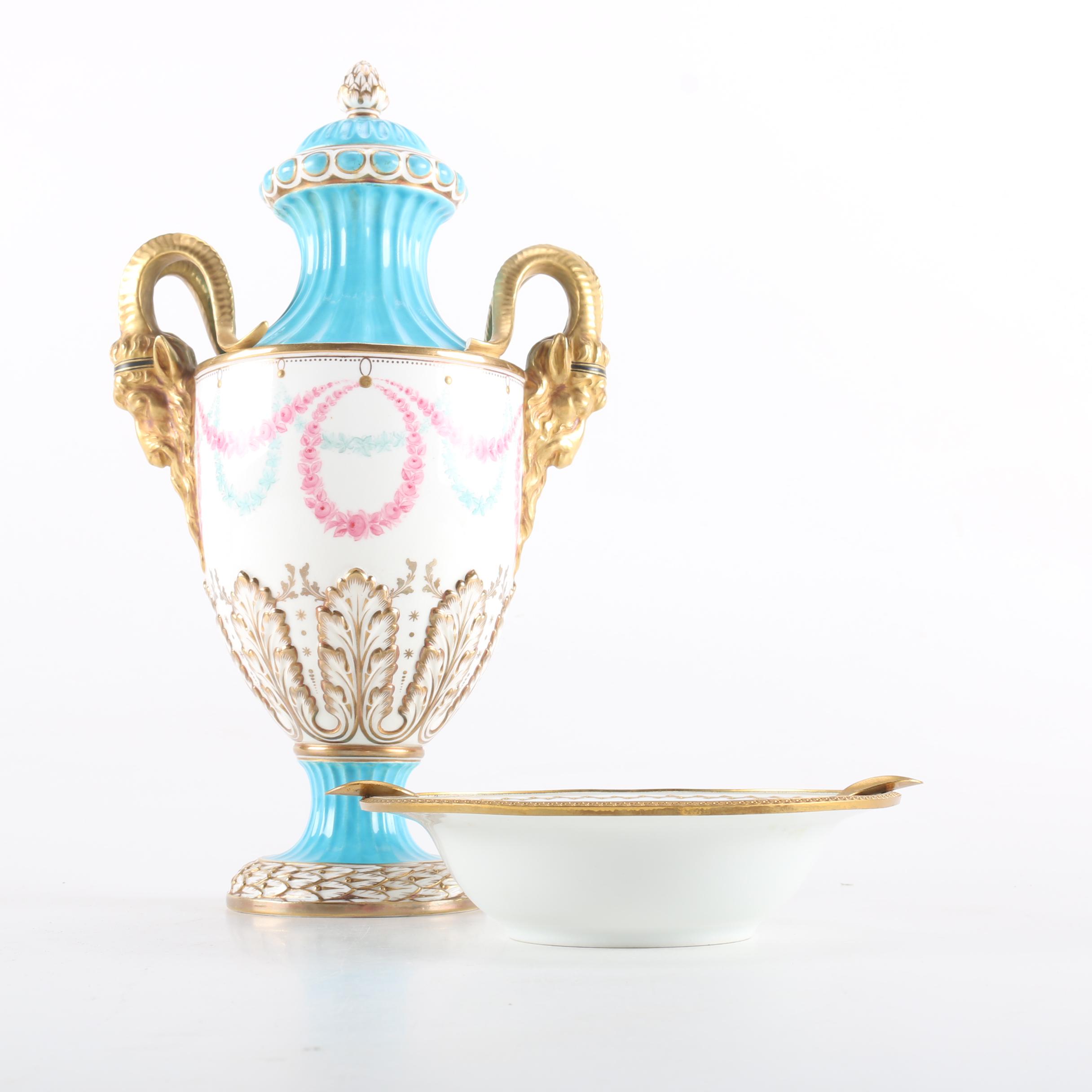 Parisian Style Porcelain Décor Including Limoges