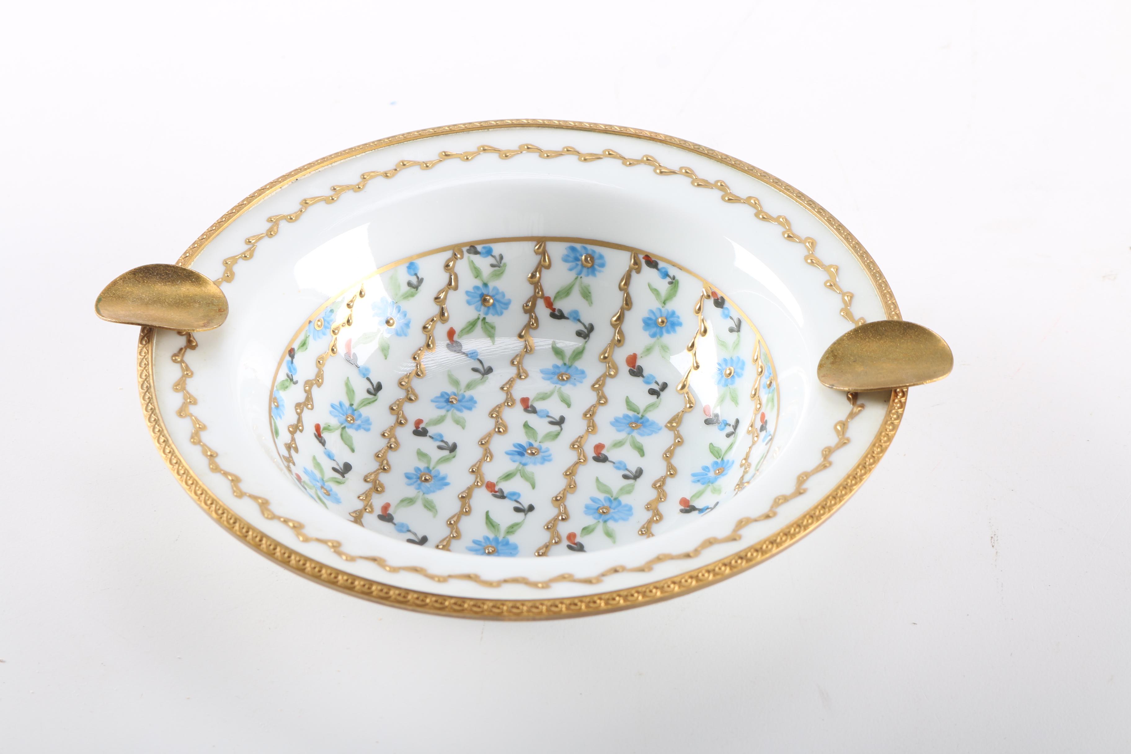 Parisian Style Porcelain Décor Including Limoges