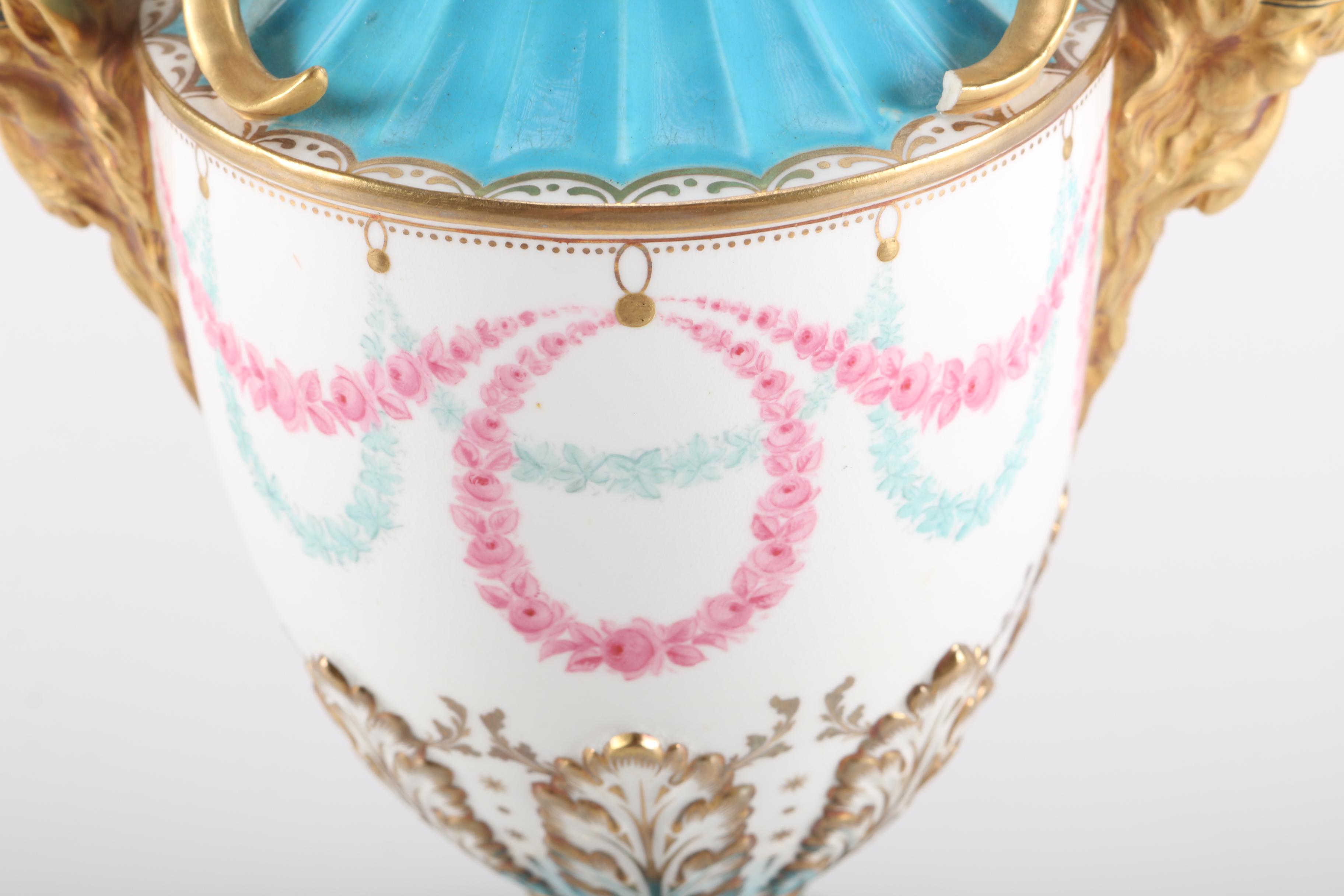 Parisian Style Porcelain Décor Including Limoges