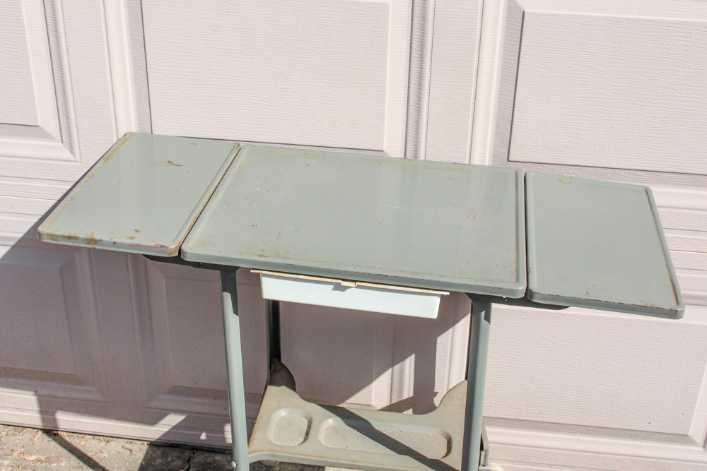 Collection of Vintage Metal Furniture, Including Cosco