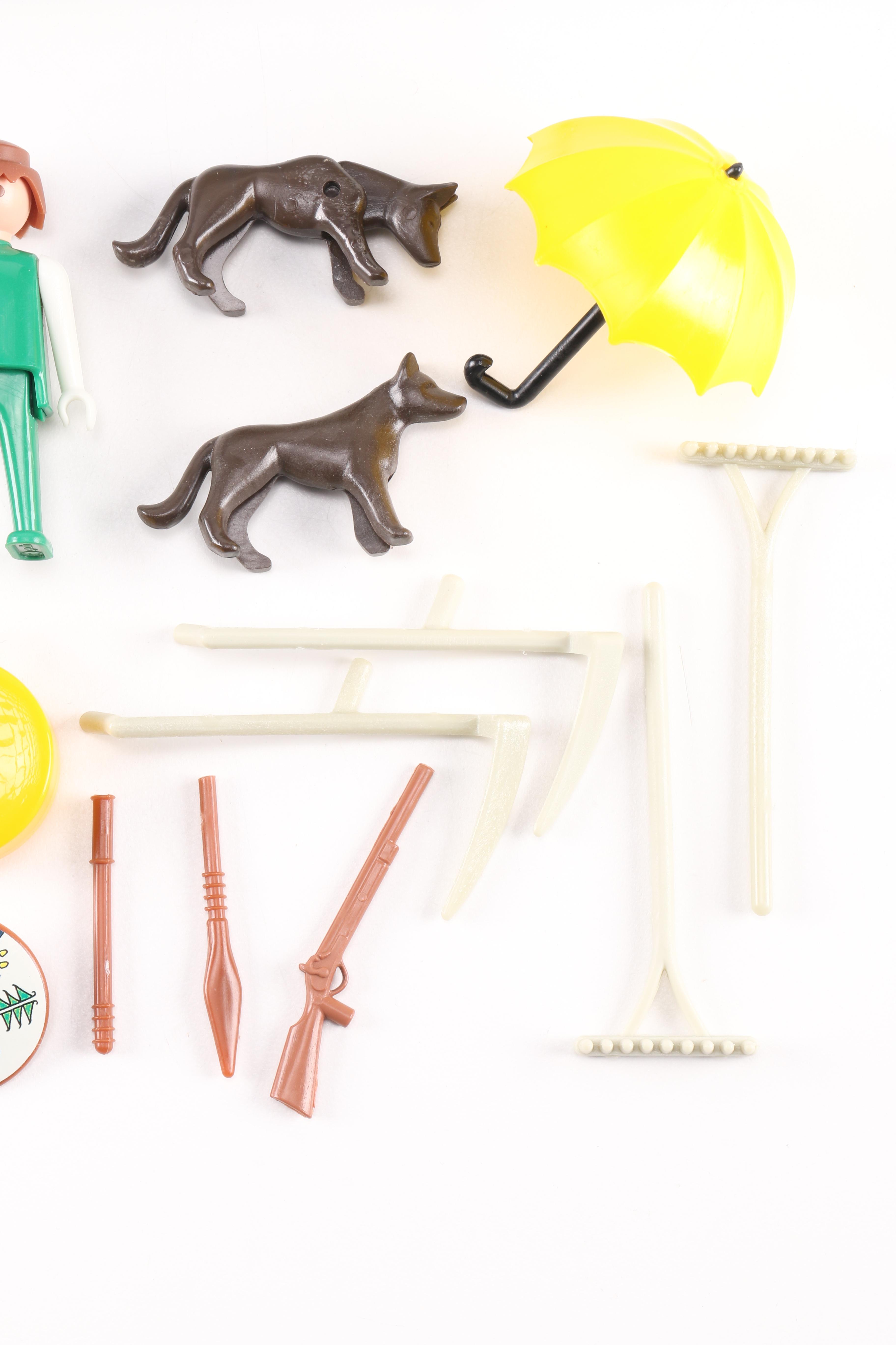 Vintage LEGO Set and Playmobil Kit